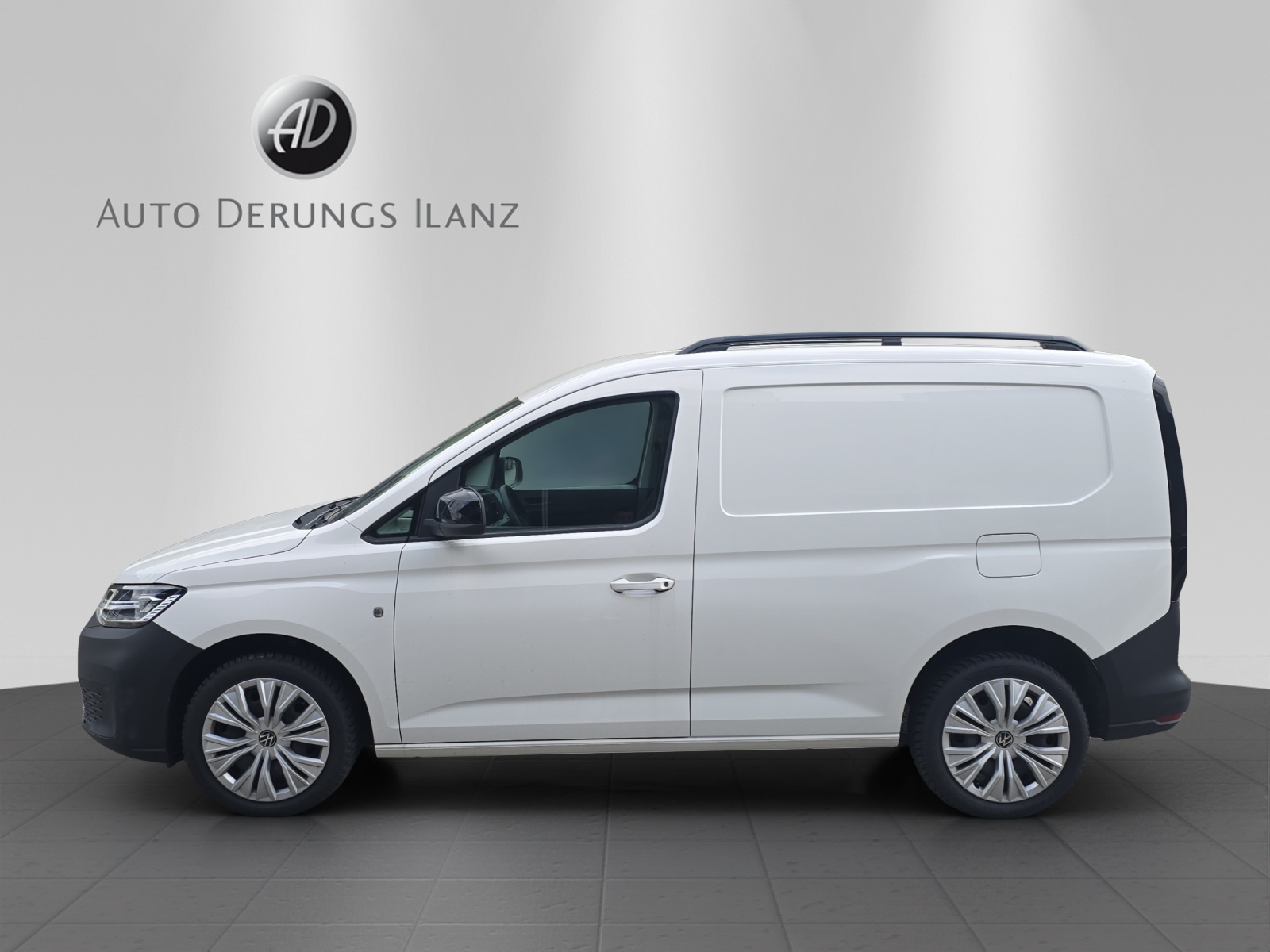 VW Caddy Cargo 2.0TDI 4Motion-image-2