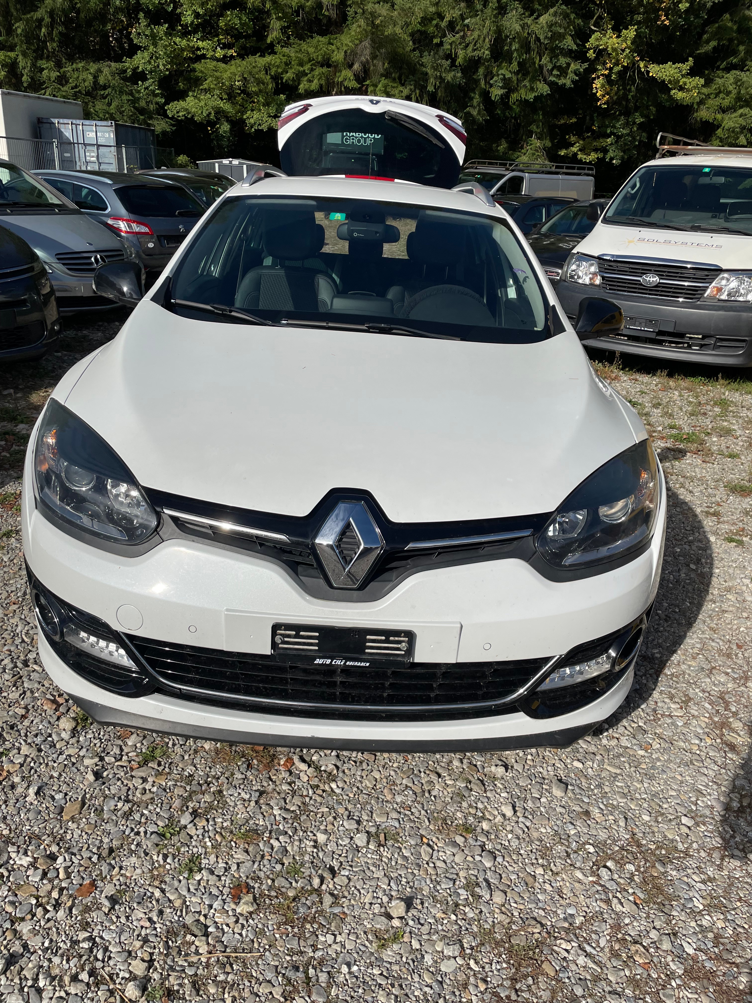 Car photo