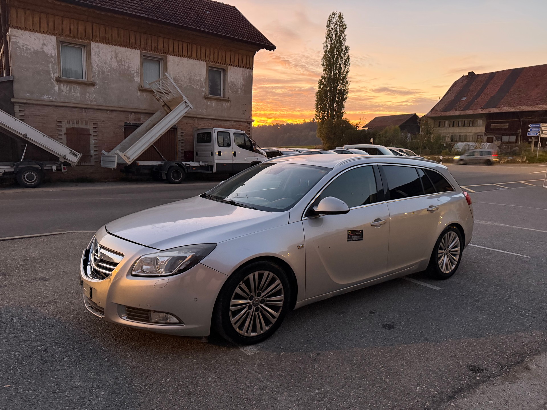 OPEL Insignia Sports Tourer 2.0 Turbo Cosmo Automatic-image-1