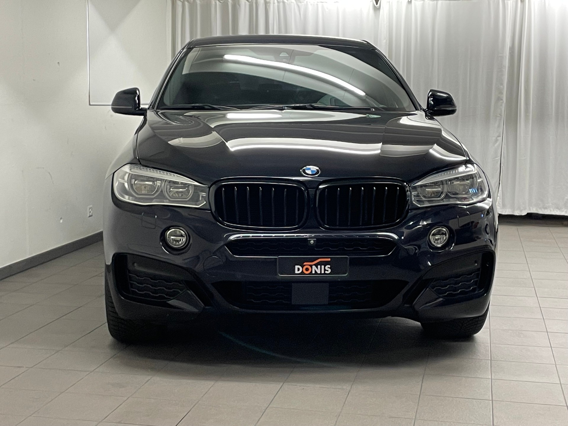 BMW X6 xDrive 30d M-SPORT-image-4