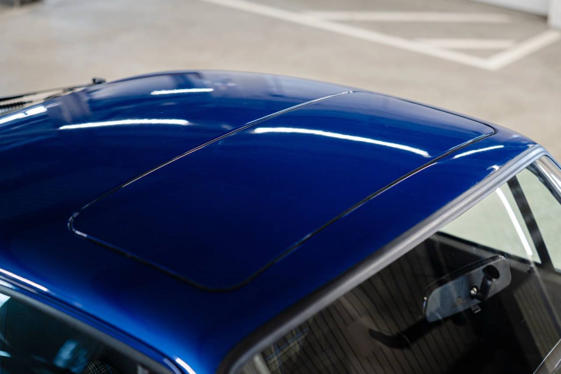 PORSCHE 911 Carrera 2 Coupé-image-22
