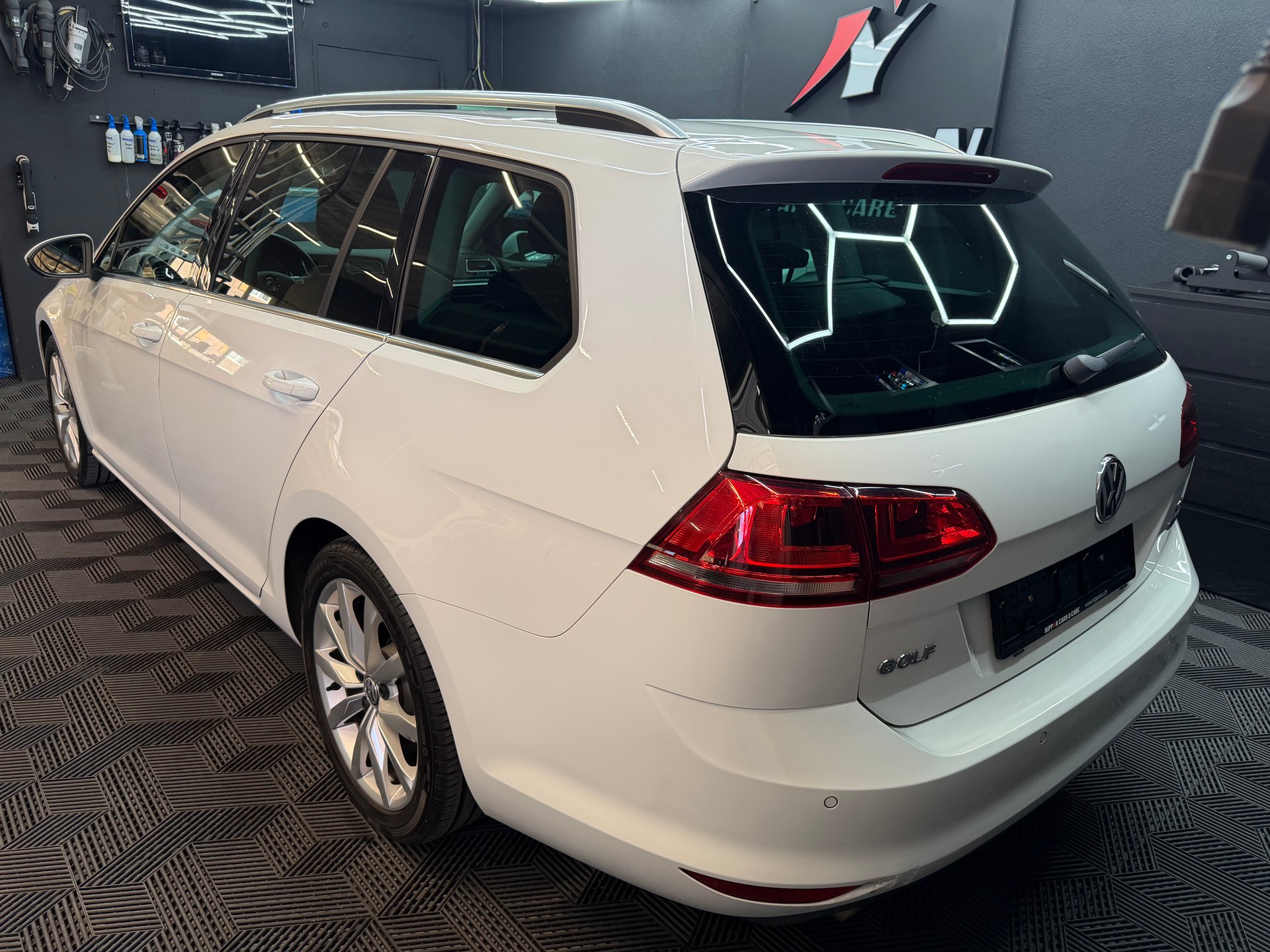 VW Golf Variant 1.4 TSI Comfortline-image-4