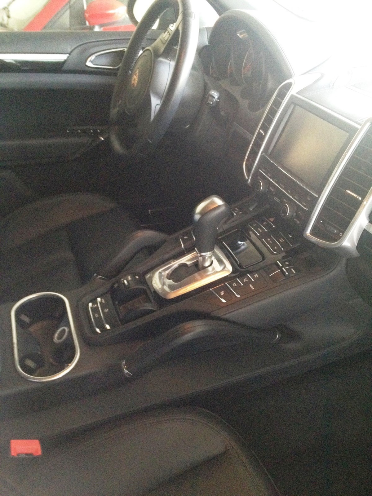 PORSCHE Cayenne S-image-9