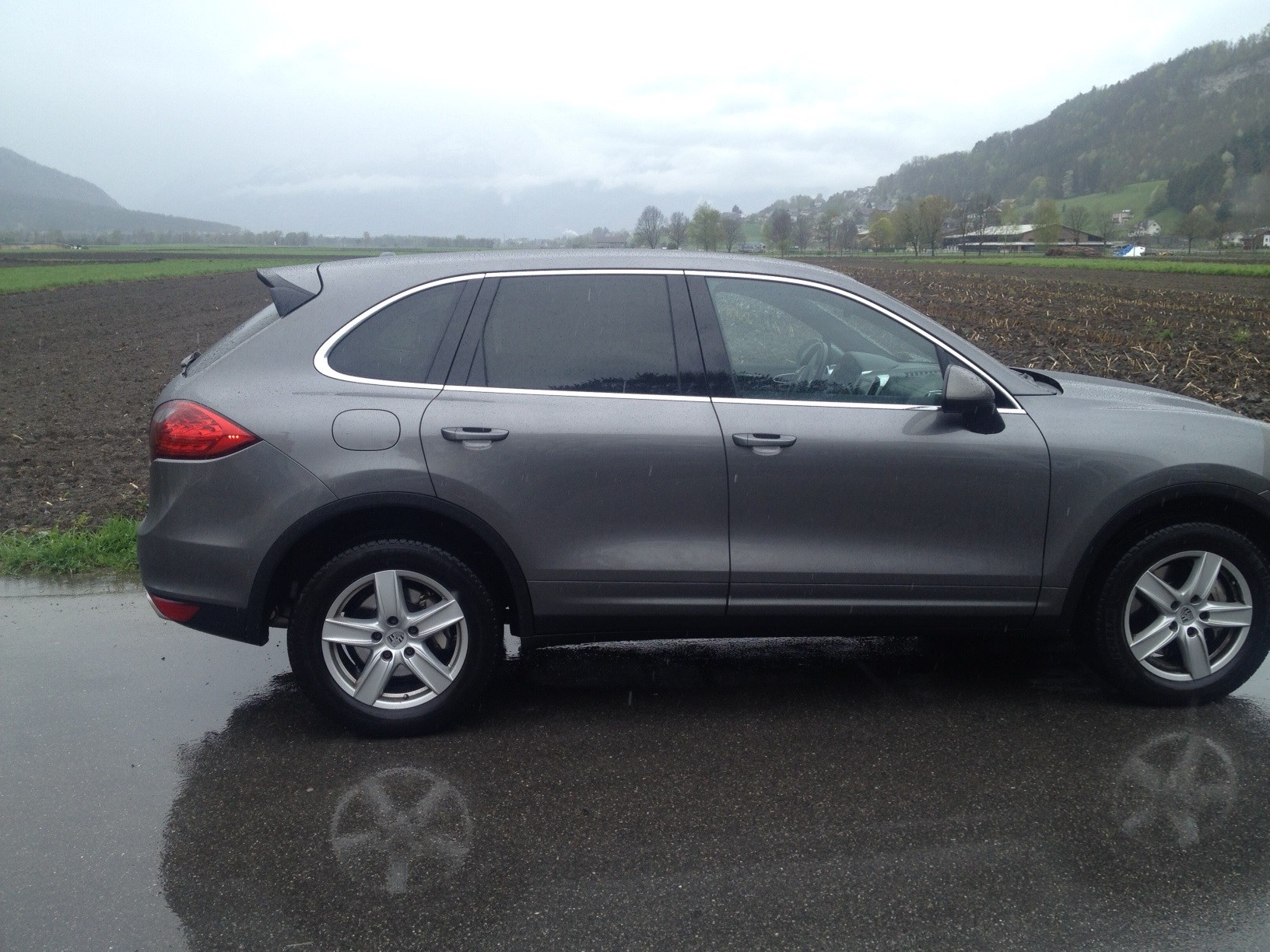 PORSCHE Cayenne S-image-5