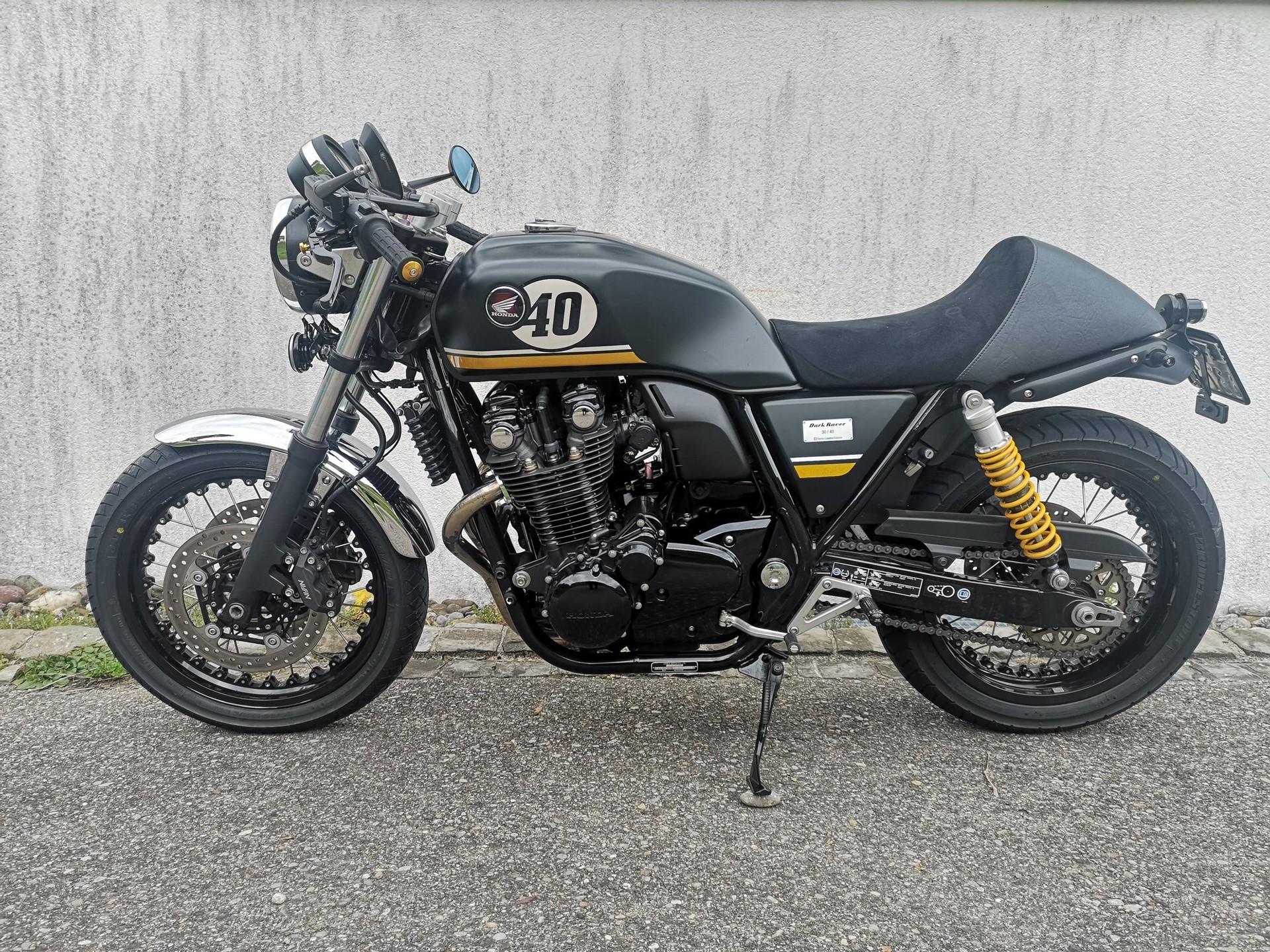 HONDA CB 1100 A ABS Dark Racer 30/40-showroom-element-1