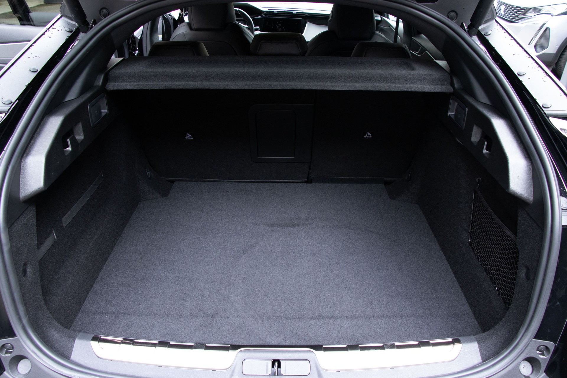 PEUGEOT 408 1.2 PureTech GT EAT8-image-5