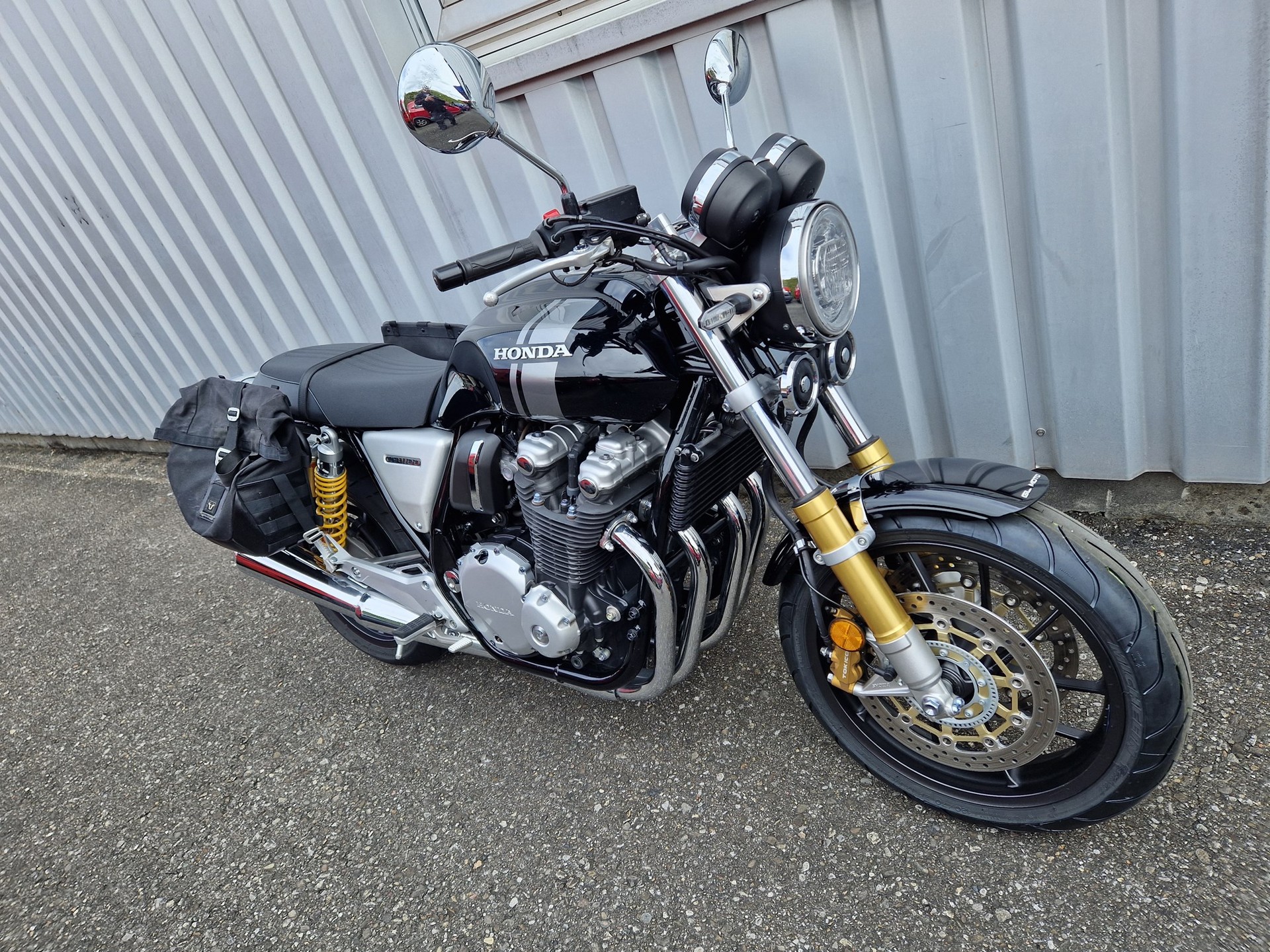 HONDA CB 1100 RS ABS KUNDENAUFTRAG-showroom-element-1