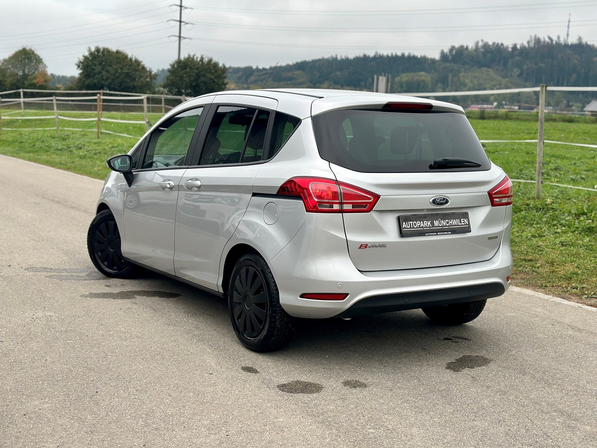 FORD B-Max 1.0 SCTi Trend-image-3