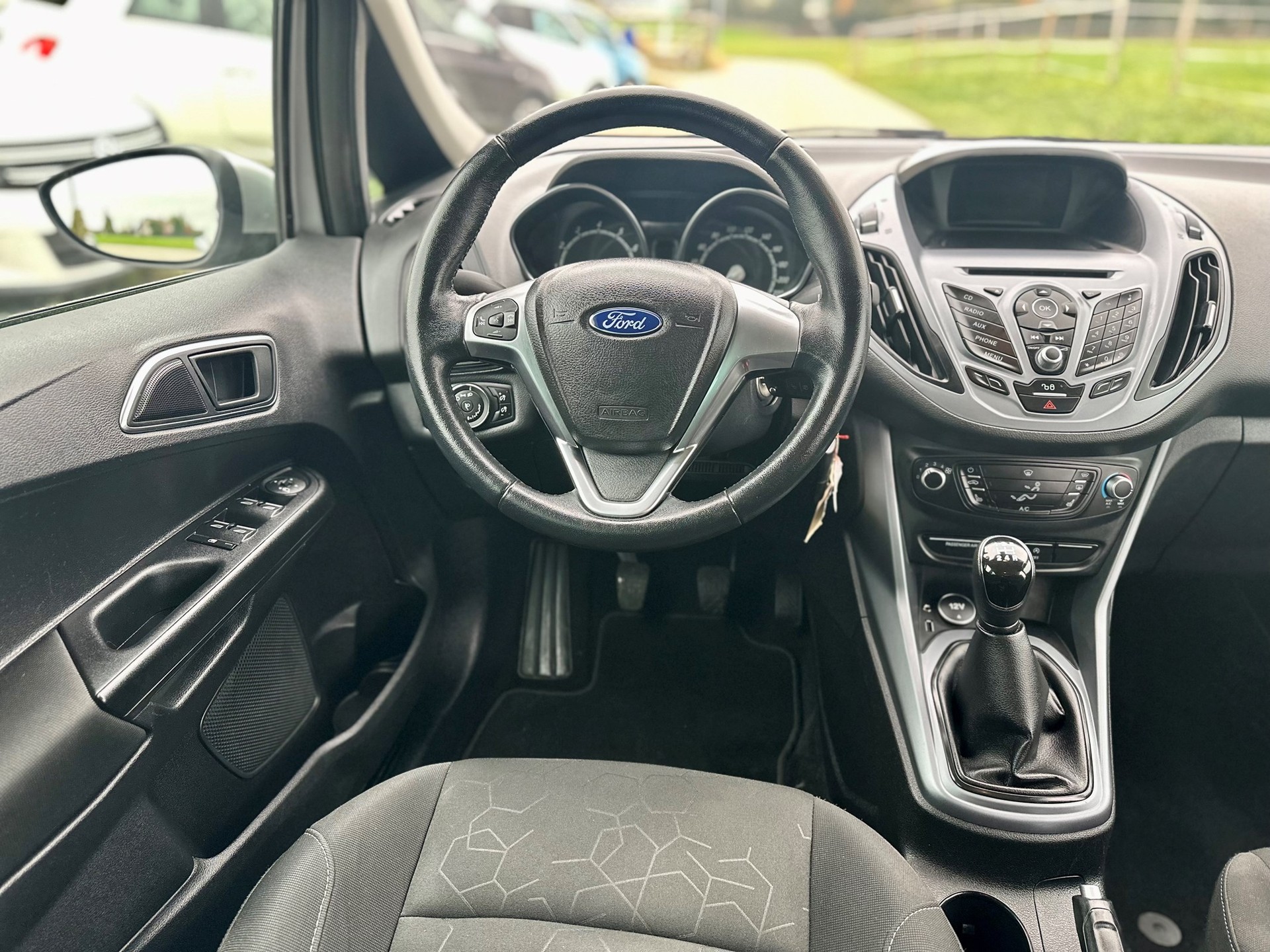 FORD B-Max 1.0 SCTi Trend-image-8