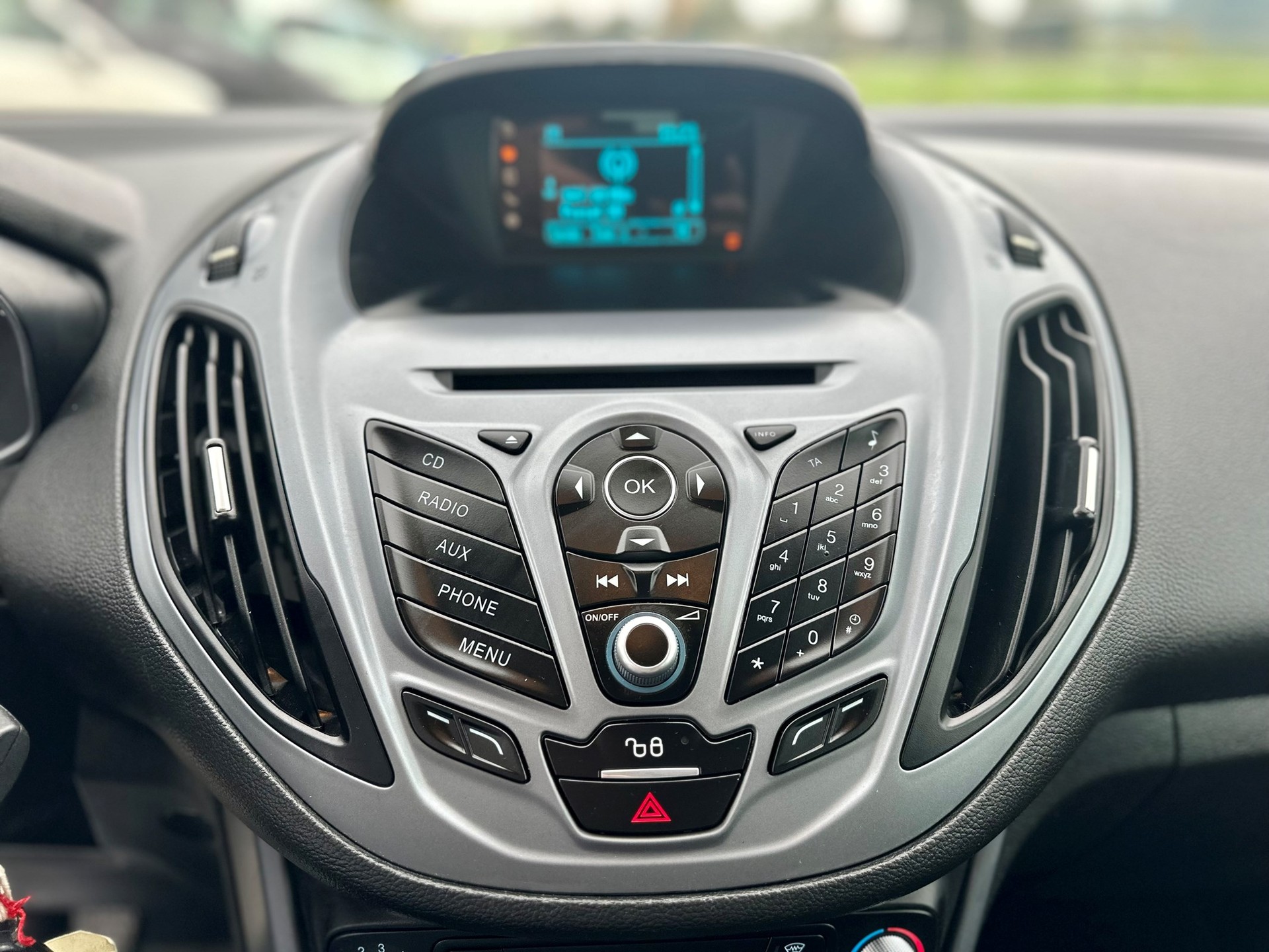FORD B-Max 1.0 SCTi Trend-image-13