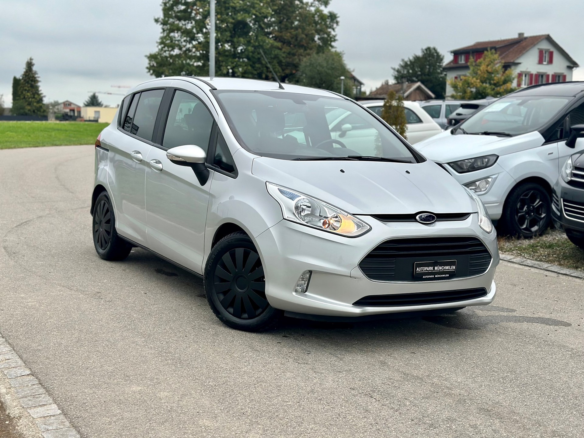 FORD B-Max 1.0 SCTi Trend-image-1