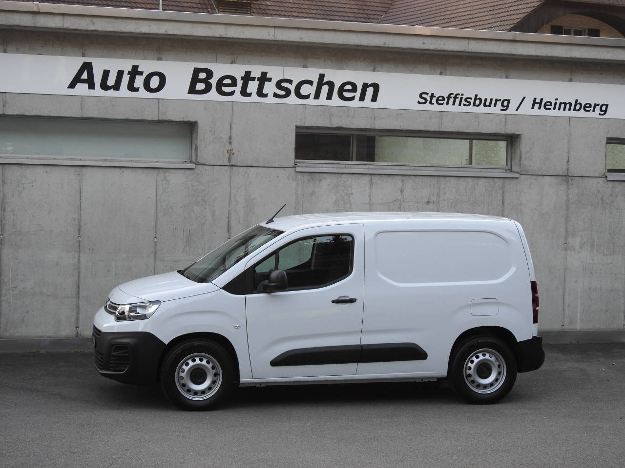 CITROEN e-Berlingo 1000 M 50kWh Swiss Edition