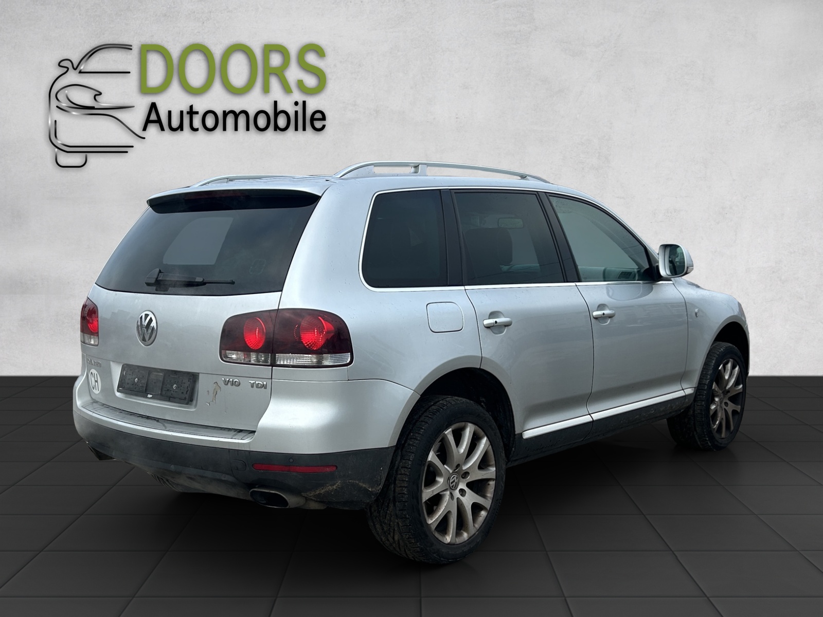 VW Touareg 5.0 TDI V10 Automatic-image-3