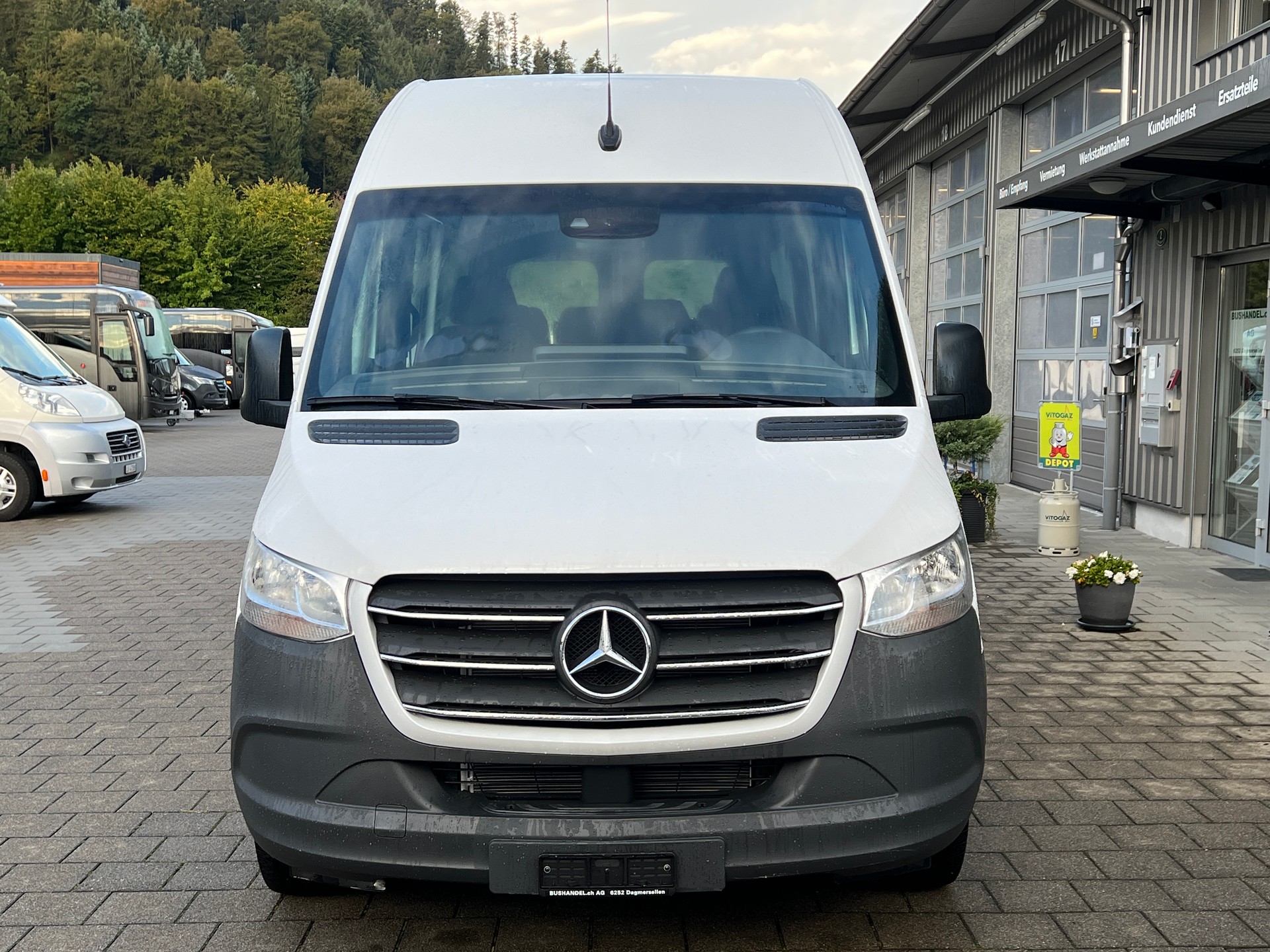 MERCEDES-BENZ Sprinter 317 CDI-image-1