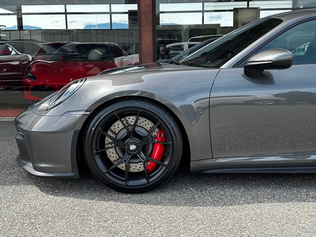 PORSCHE 911 Coupé 4.0 GT3 Touring PDK-image-5