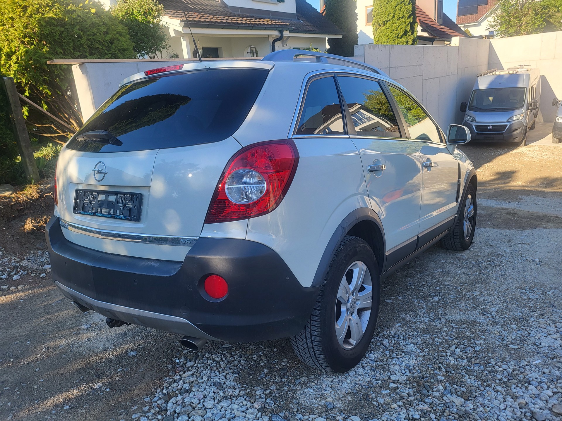 OPEL Antara 3.2 V6 Cosmo 4WD Automatic-image-2