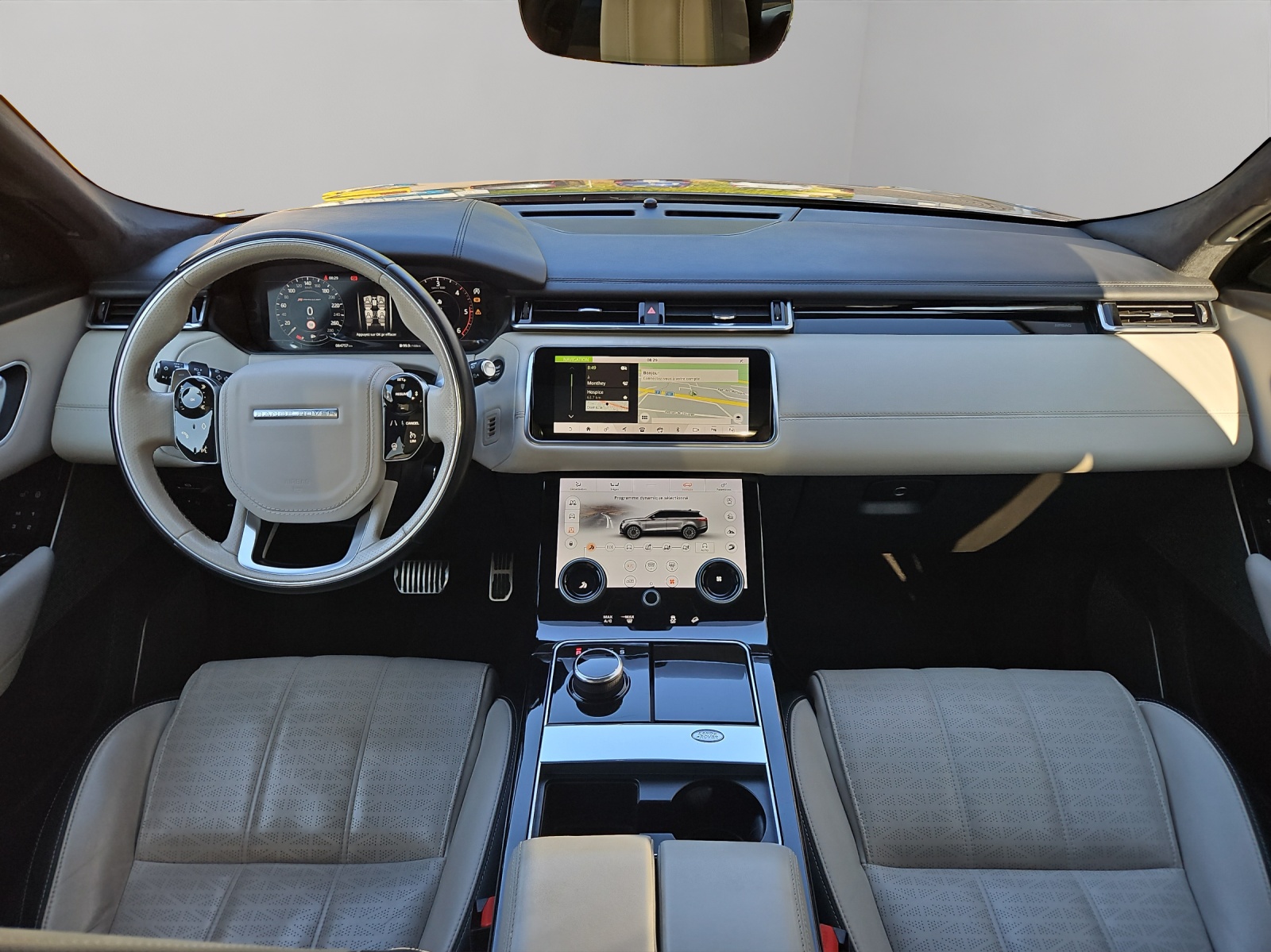 LAND ROVER Range Rover Velar D 300 First Edition Automatic-image-9