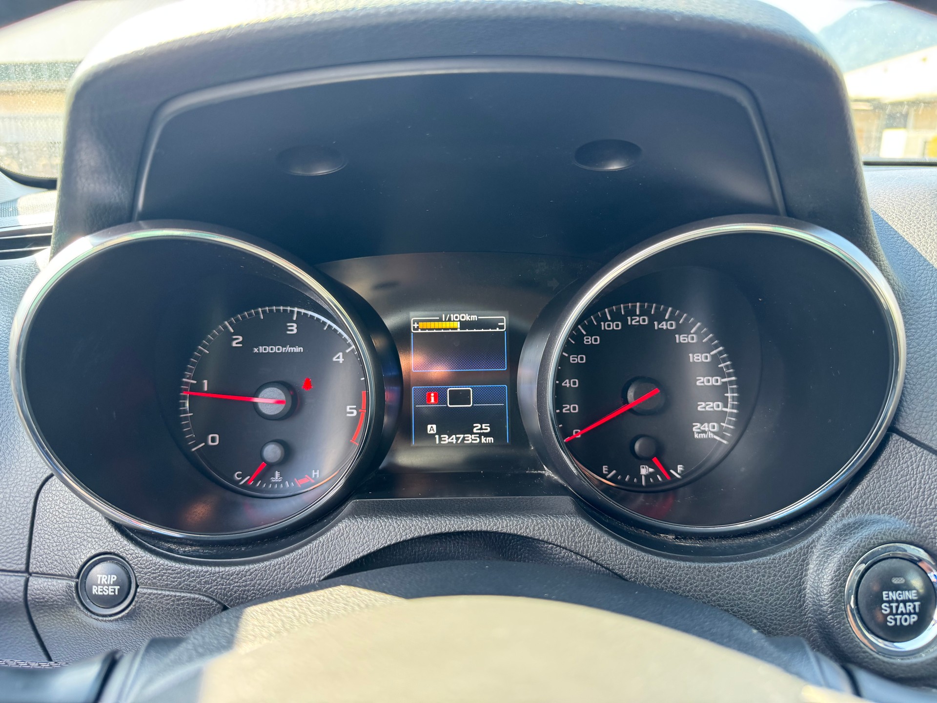 SUBARU Outback 2.0D Swiss AWD-image-10