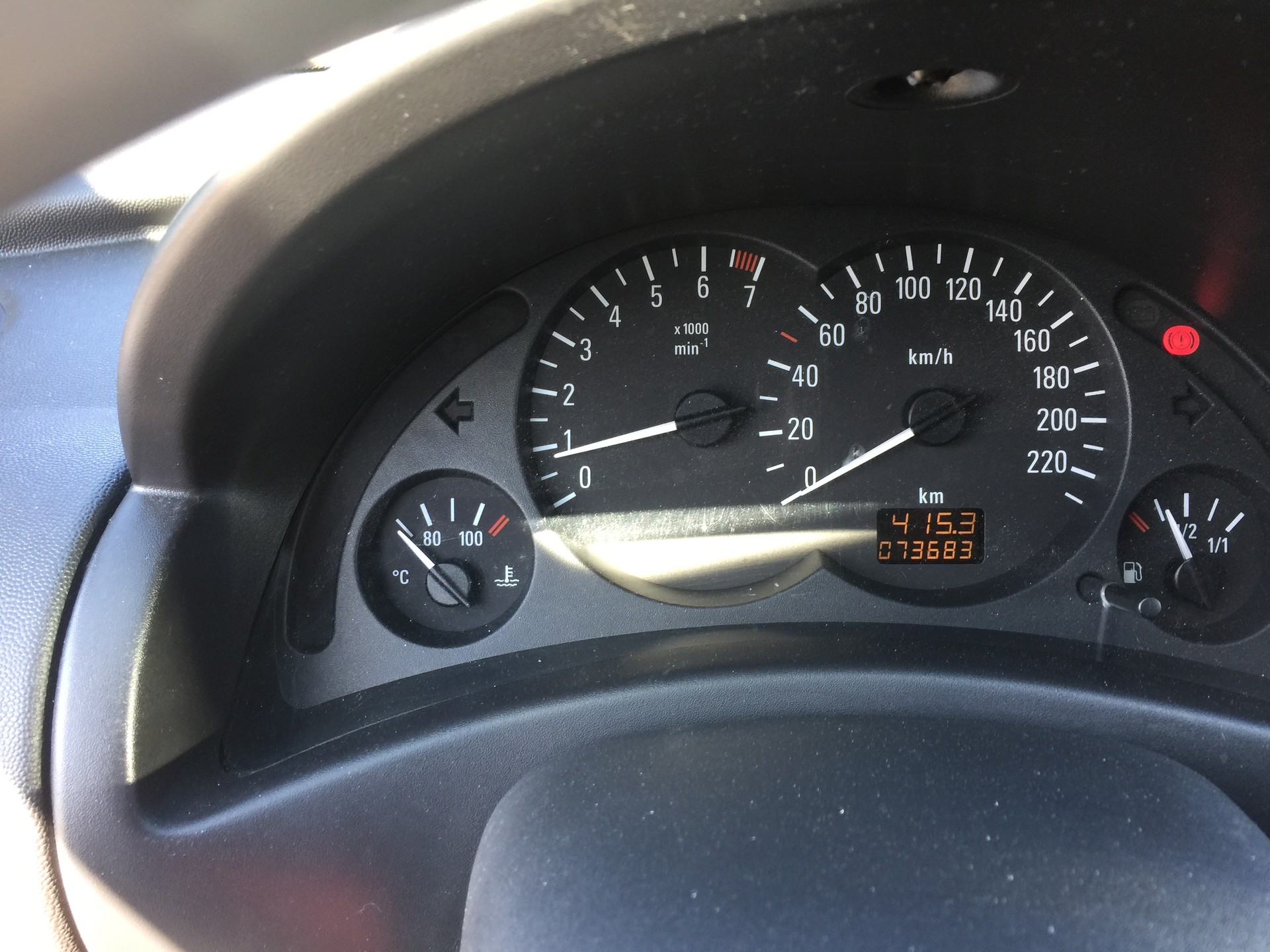 OPEL Corsa 1.2 16V Comfort-image-12