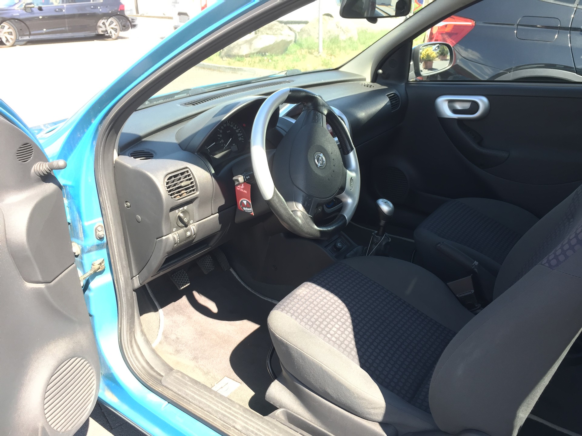 OPEL Corsa 1.2 16V Comfort-image-10