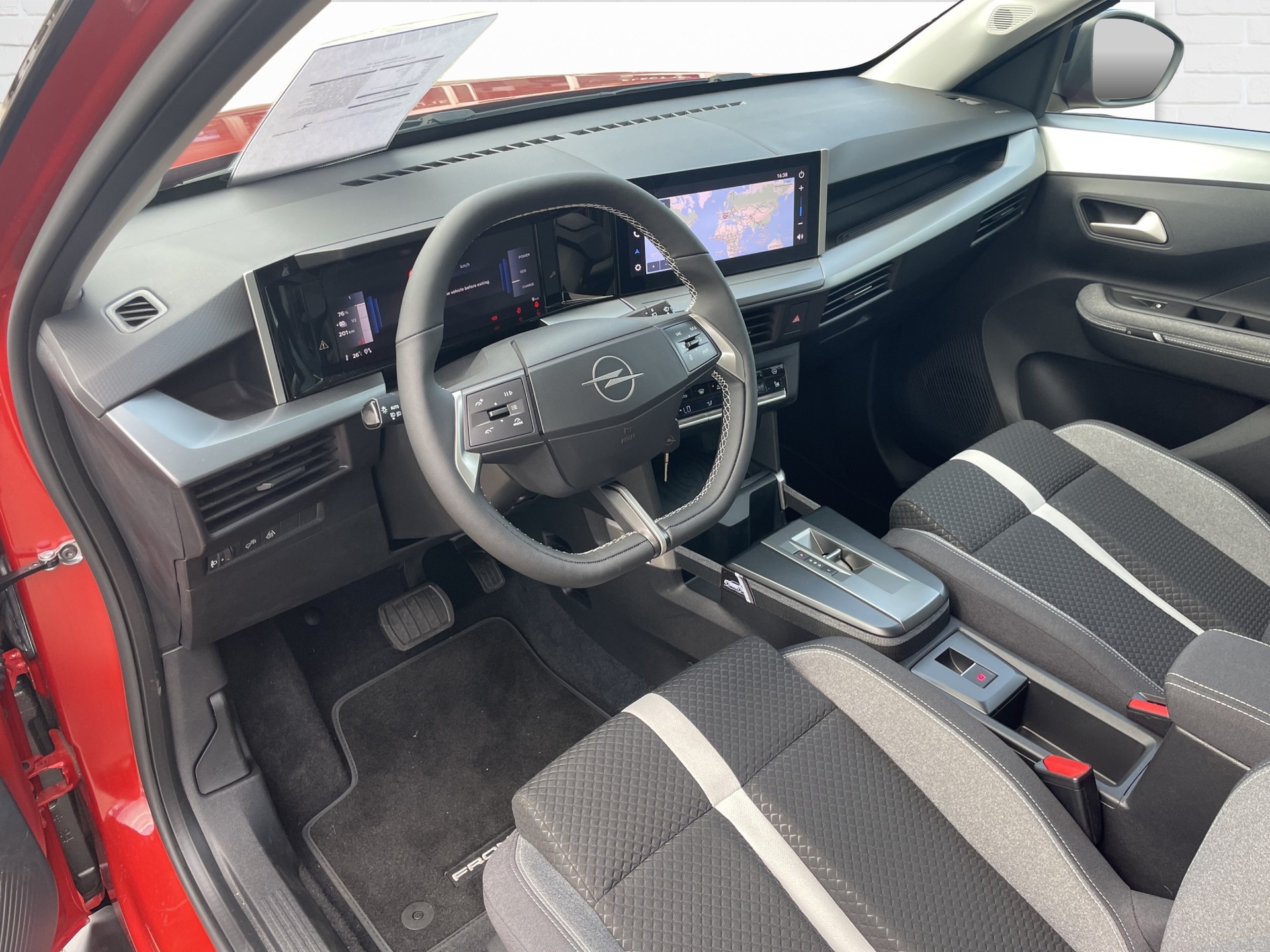 OPEL Frontera-e GS-image-5