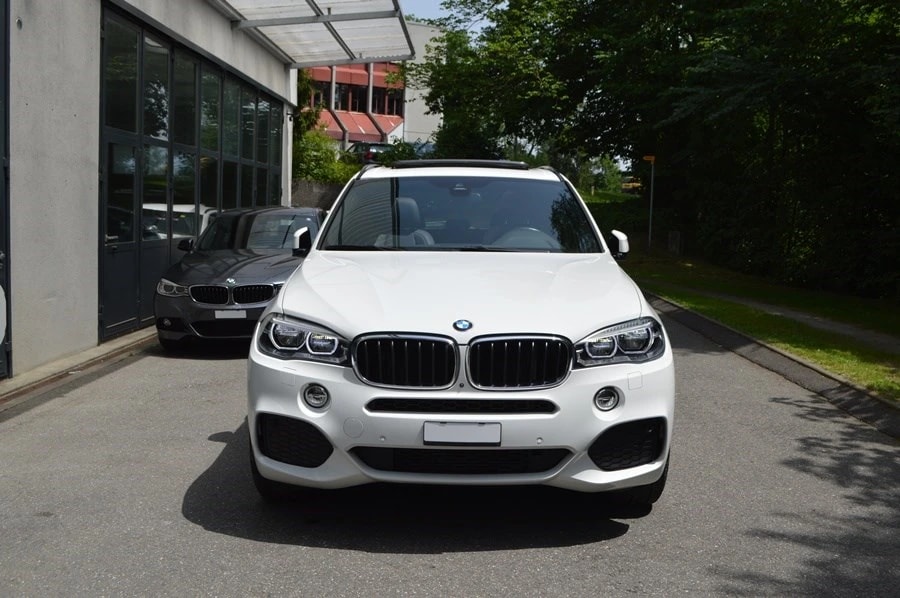 BMW X5 xDrive 25d Steptronic M Sport I Panoramadach I Standheizung-image-1