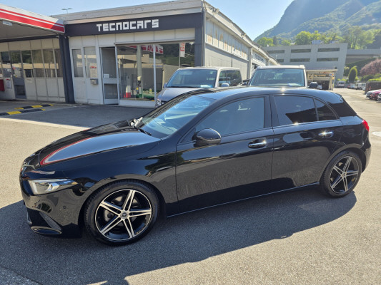 MERCEDES-BENZ A 180 d Edition-image-0