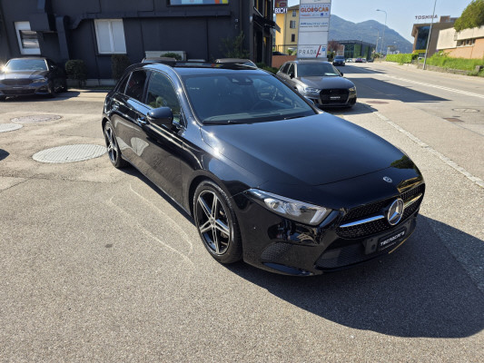 MERCEDES-BENZ A 180 d Edition-image-3