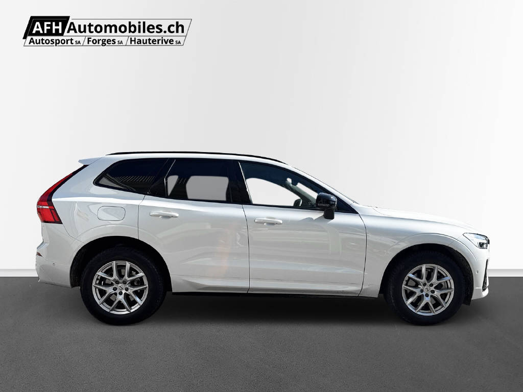VOLVO XC60 2.0 T6 TE Plus Dark eAWD-image-1