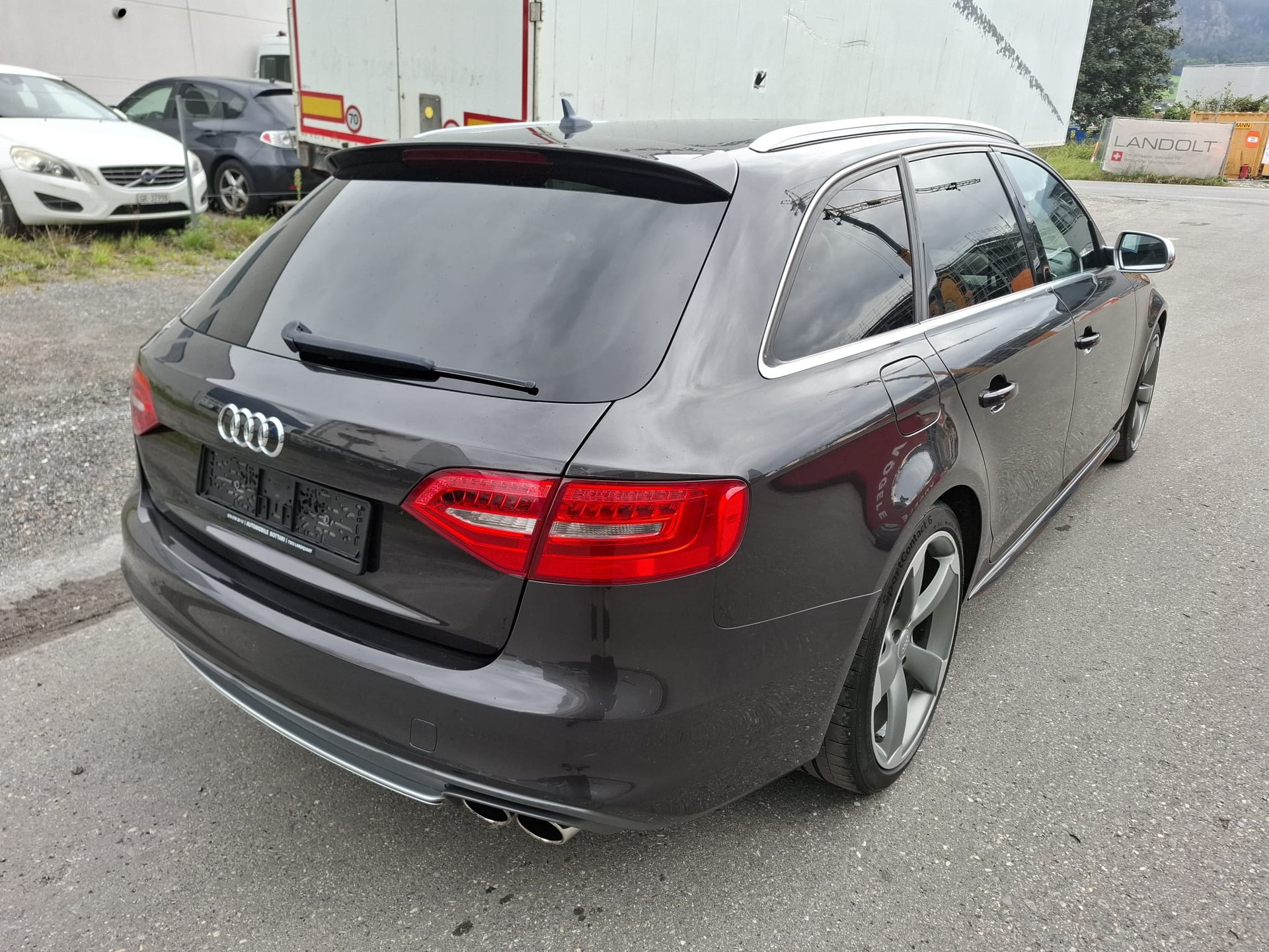AUDI S4 Avant 3.0 TFSI quattro S-tronic-image-3