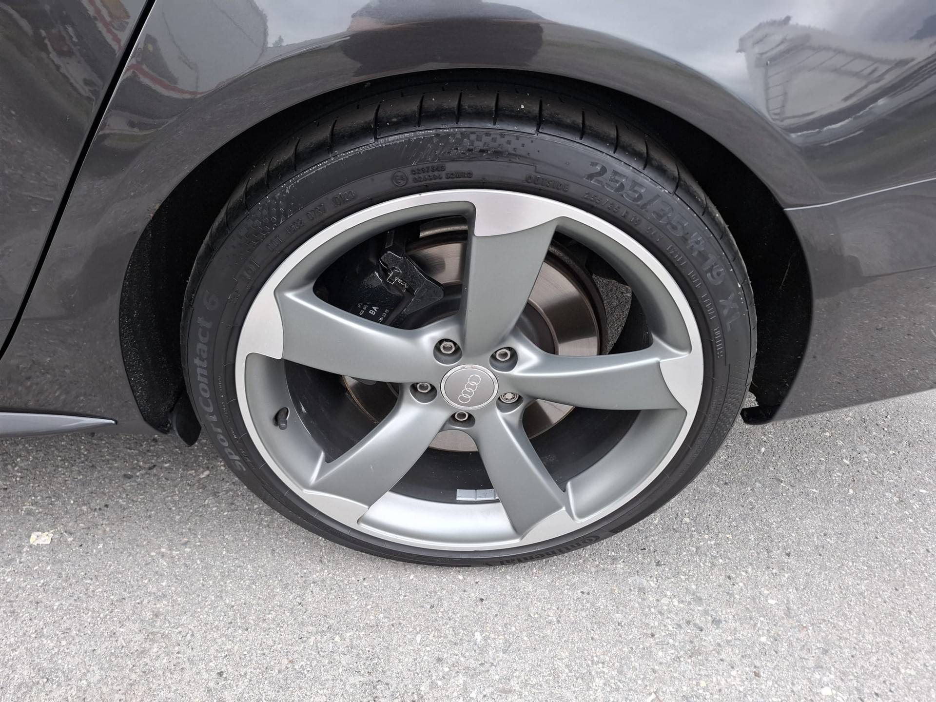 AUDI S4 Avant 3.0 TFSI quattro S-tronic-image-12