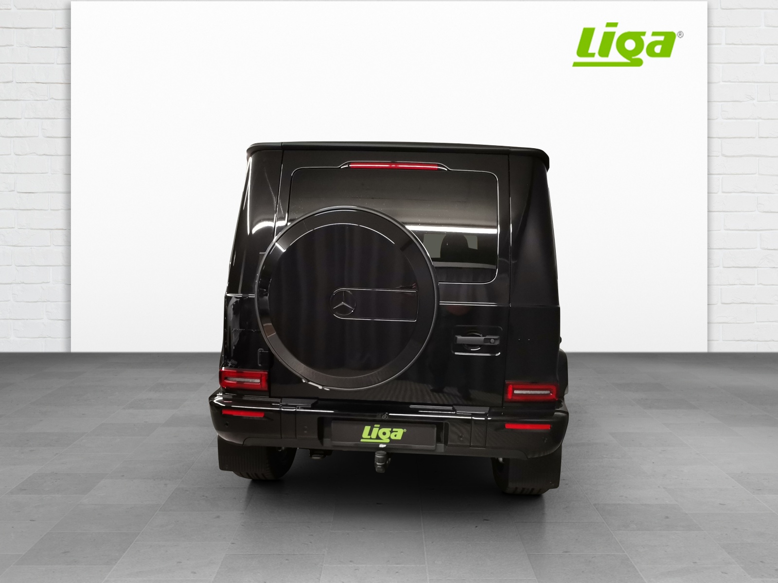 MERCEDES-BENZ AMG G 63-image-4