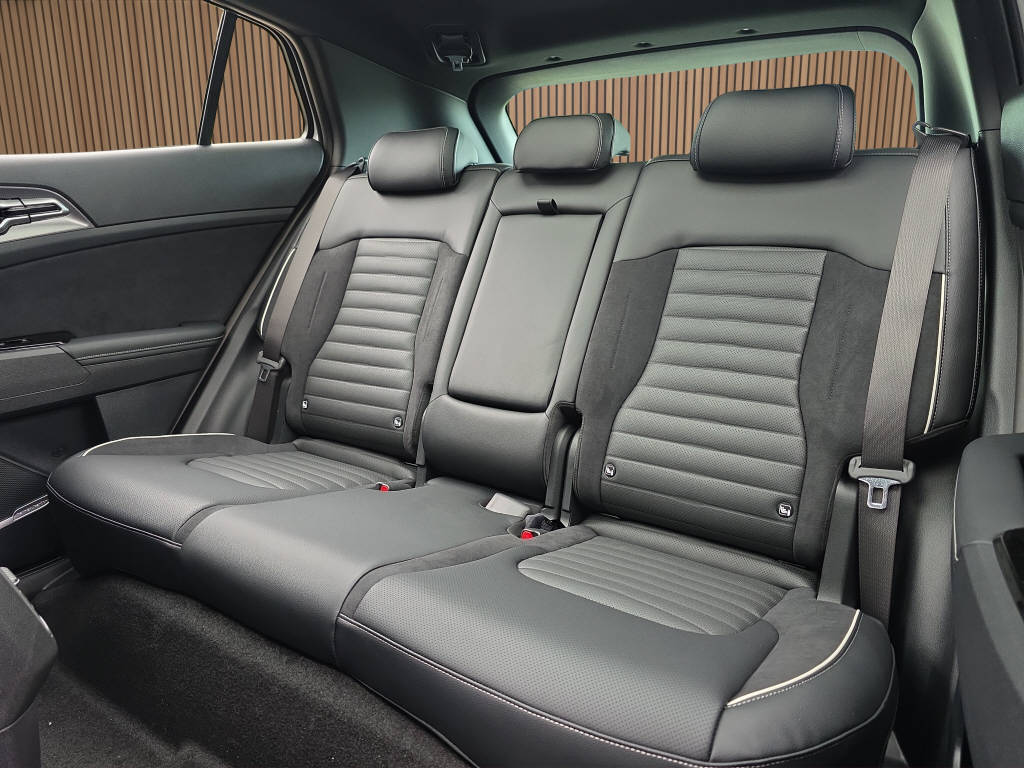 KIA Sportage 1.6 T-GDi PHEV GT-Line-image-10