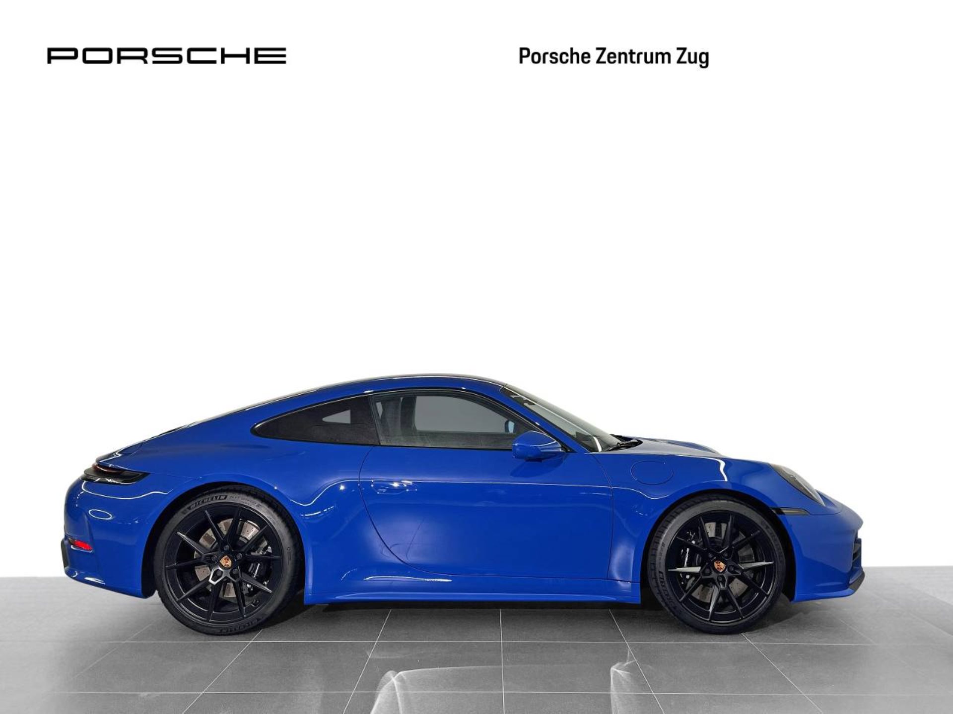PORSCHE 911 Carrera S-image-9