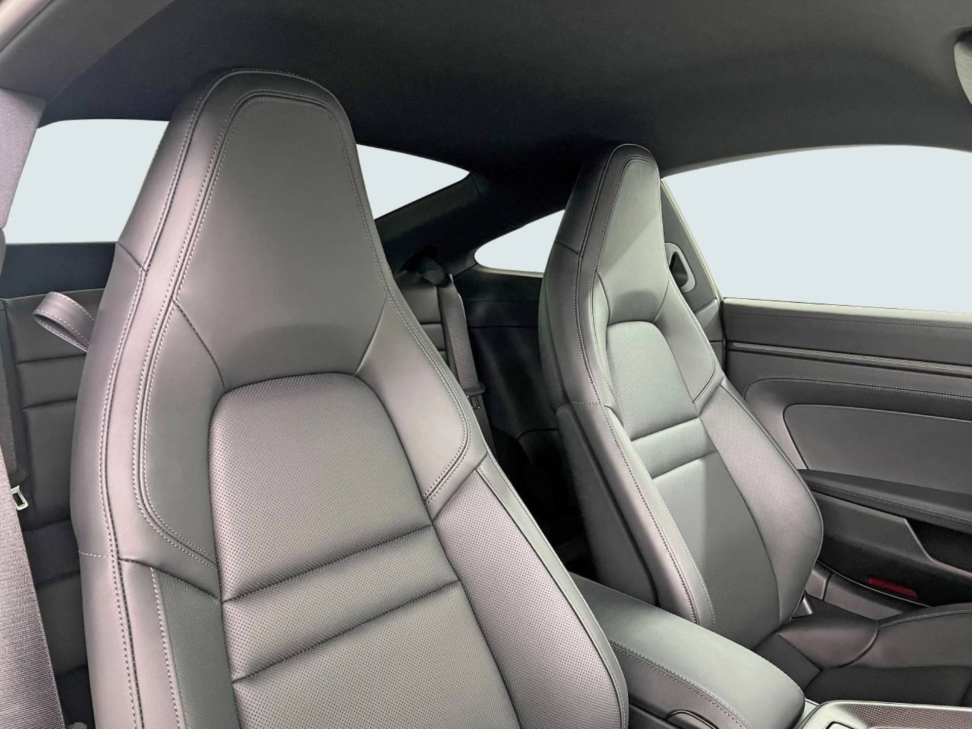 PORSCHE 911 Carrera S-image-19