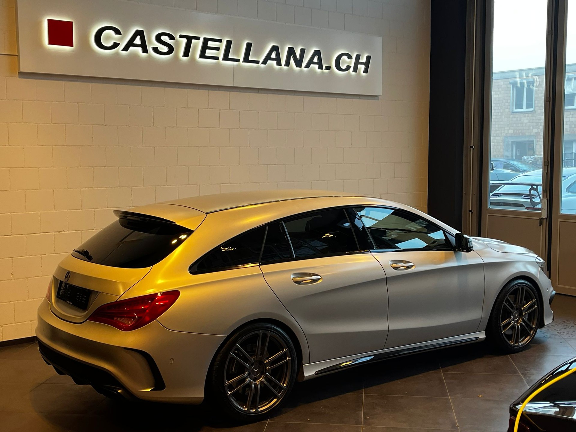 MERCEDES-BENZ CLA 45 AMG 4Matic-image-4