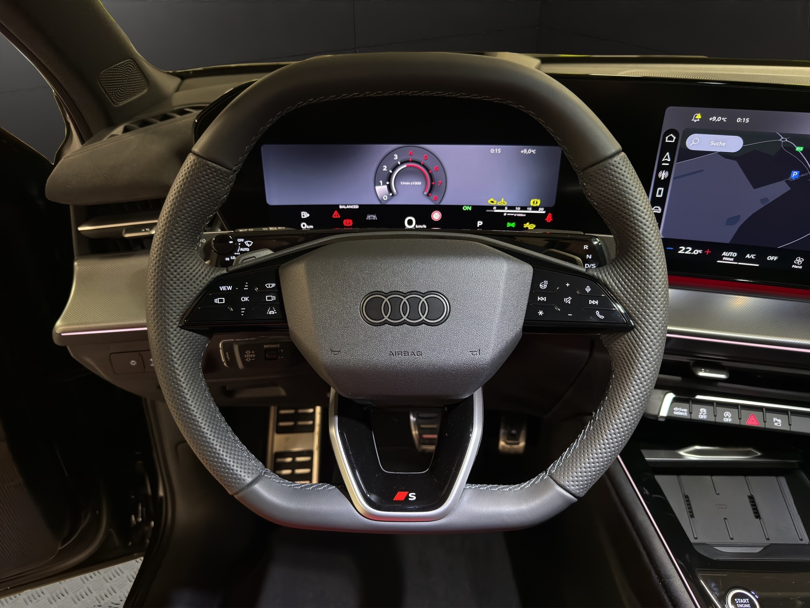 AUDI Q3 Sportback TFSI quattro 150 kW S tronic-image-8