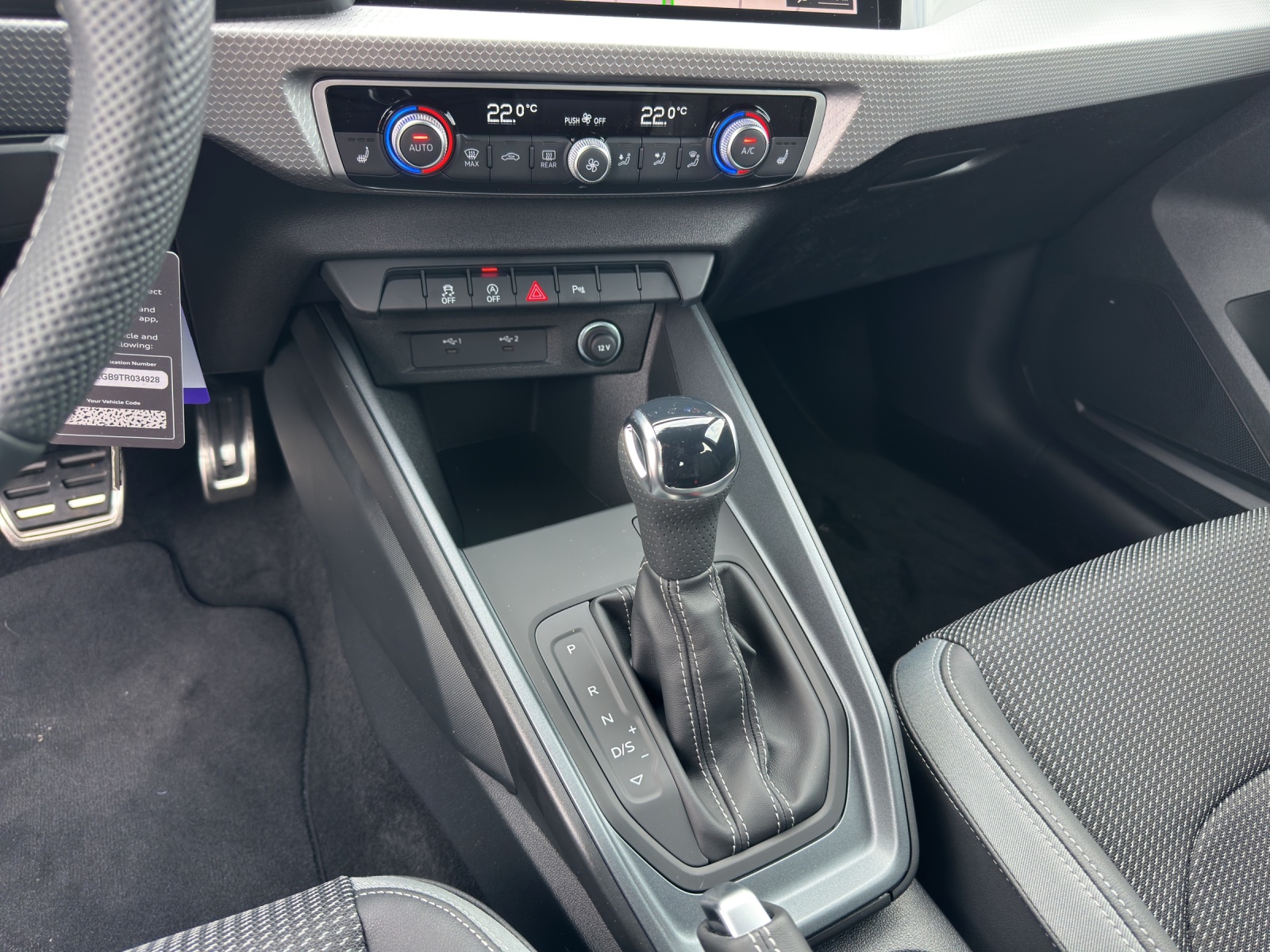 AUDI A1 Sportback 30 TFSI Attraction S-tronic-image-15