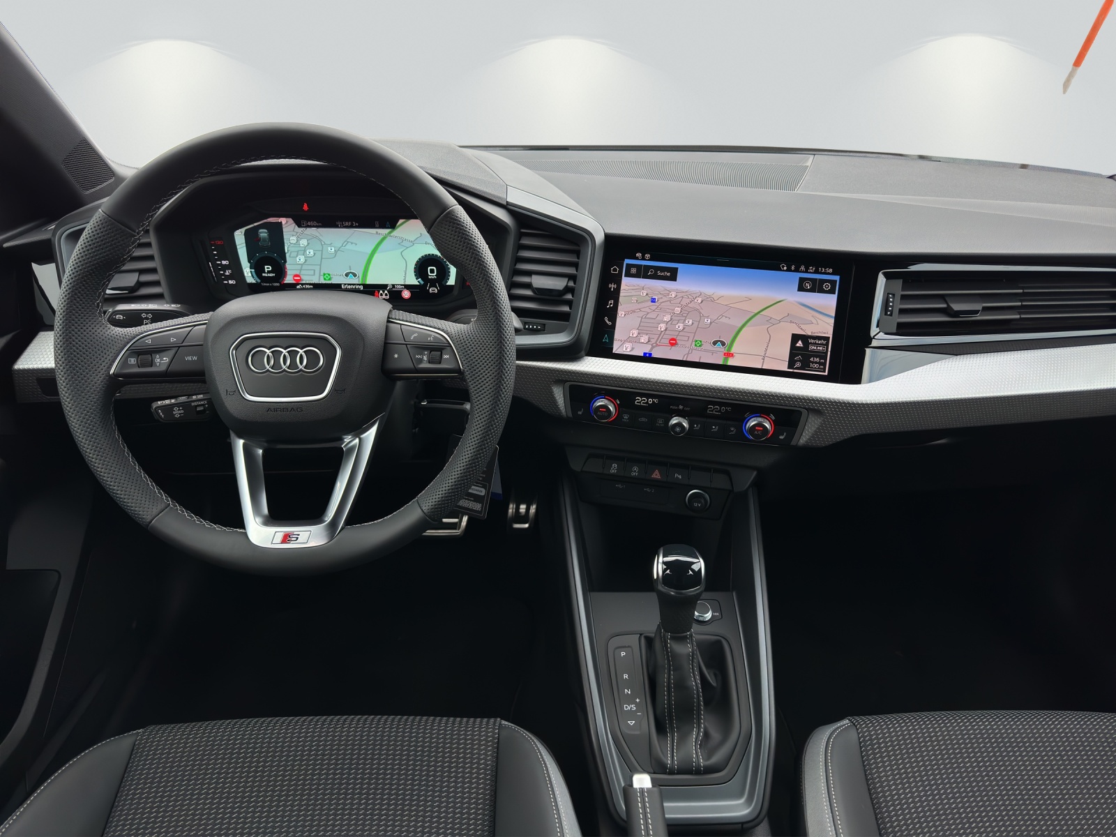 AUDI A1 Sportback 30 TFSI Attraction S-tronic-image-6