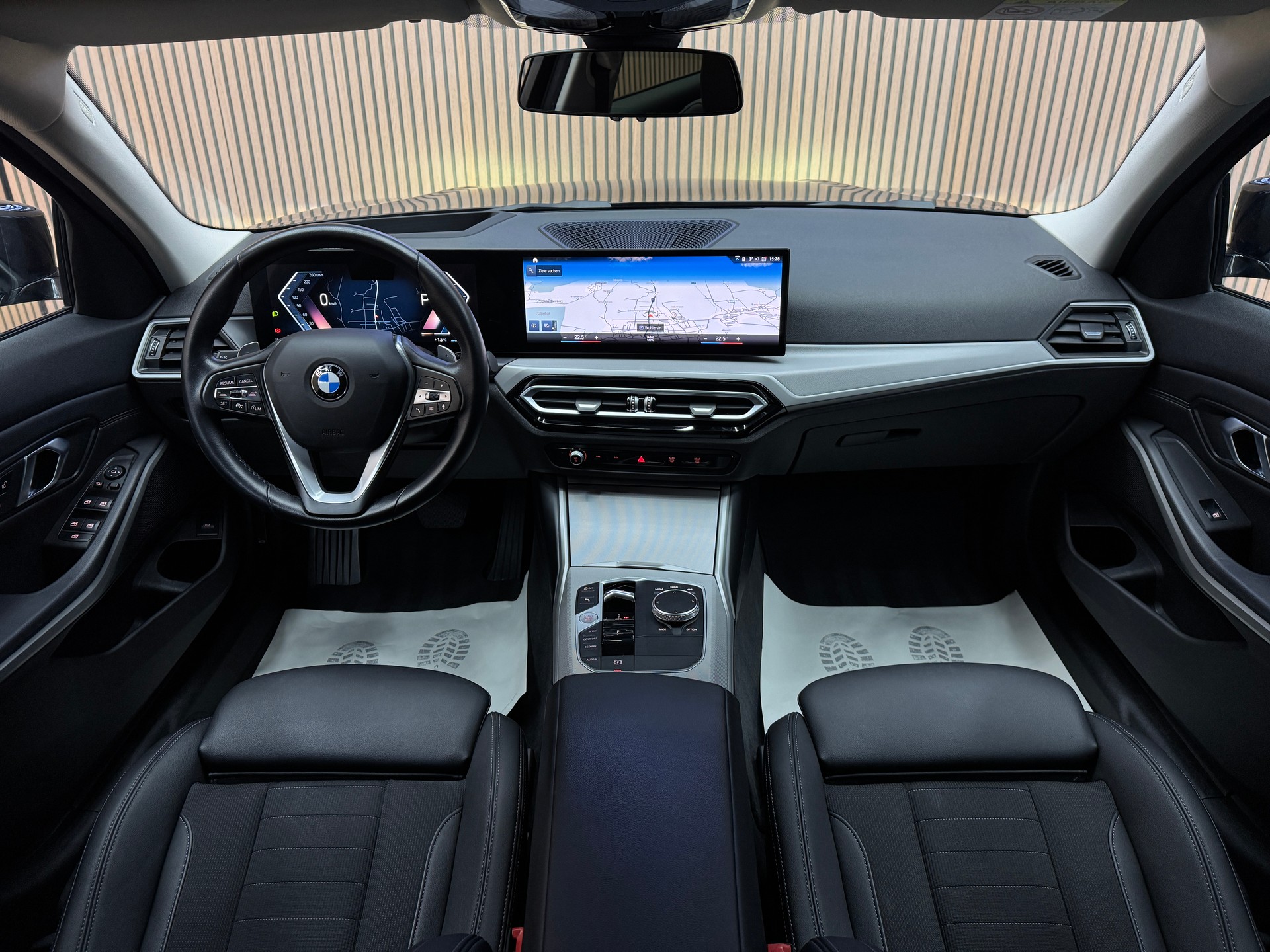 BMW 318d Touring | 1 Jahr Garantie | Facelift | *ab CHF 215.-/ Monat*-image-14