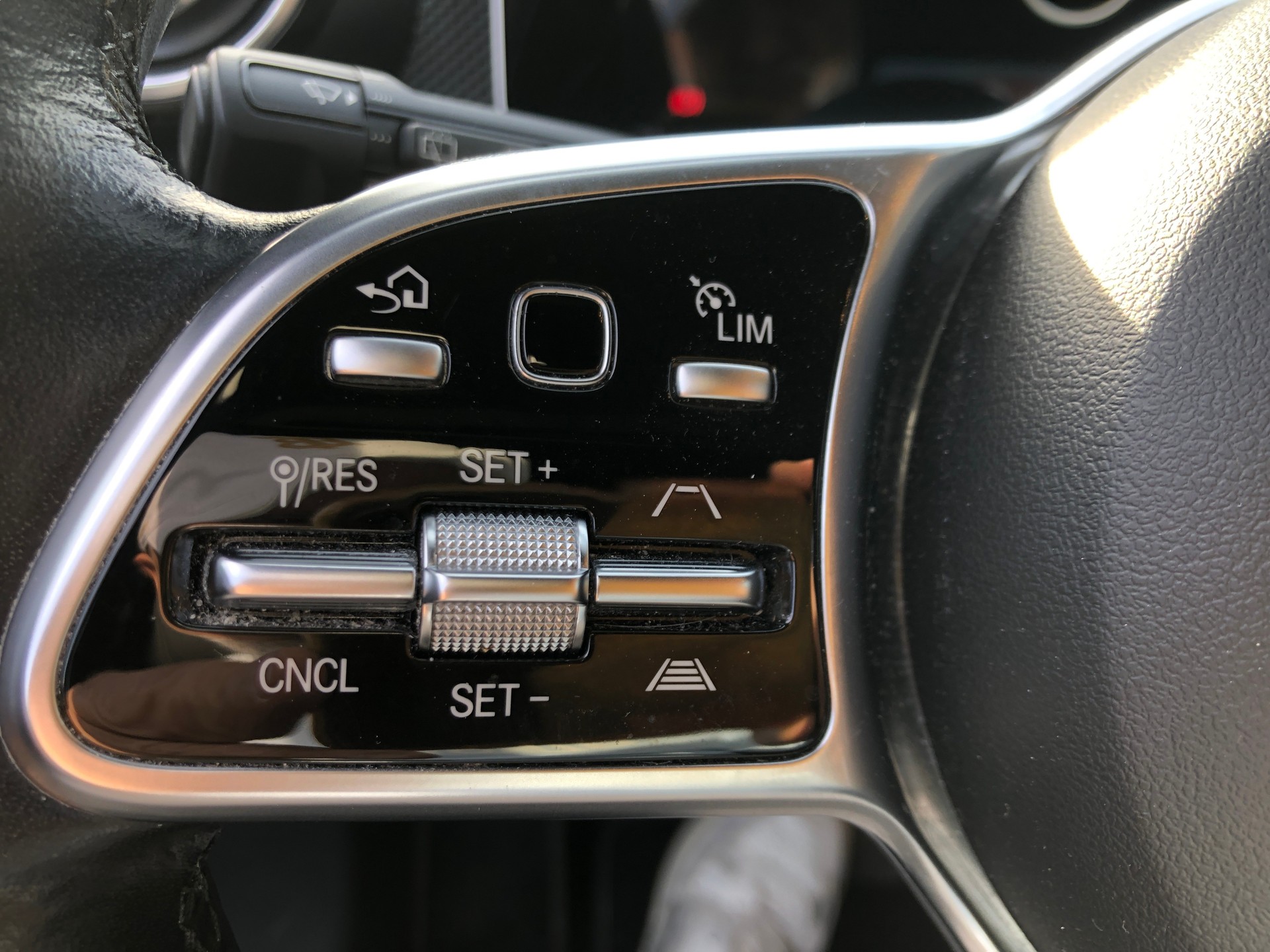 MERCEDES-BENZ A 250 4Matic Progressive 7G-DCT-image-20