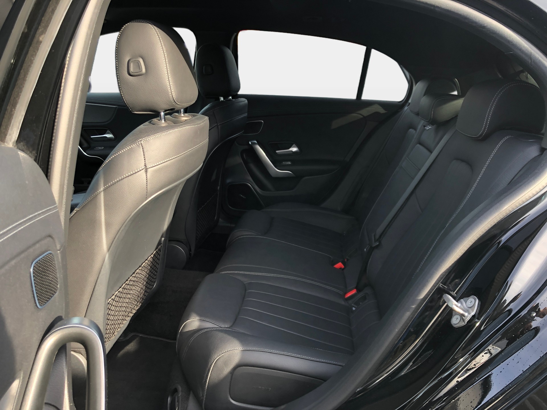 MERCEDES-BENZ A 250 4Matic Progressive 7G-DCT-image-19