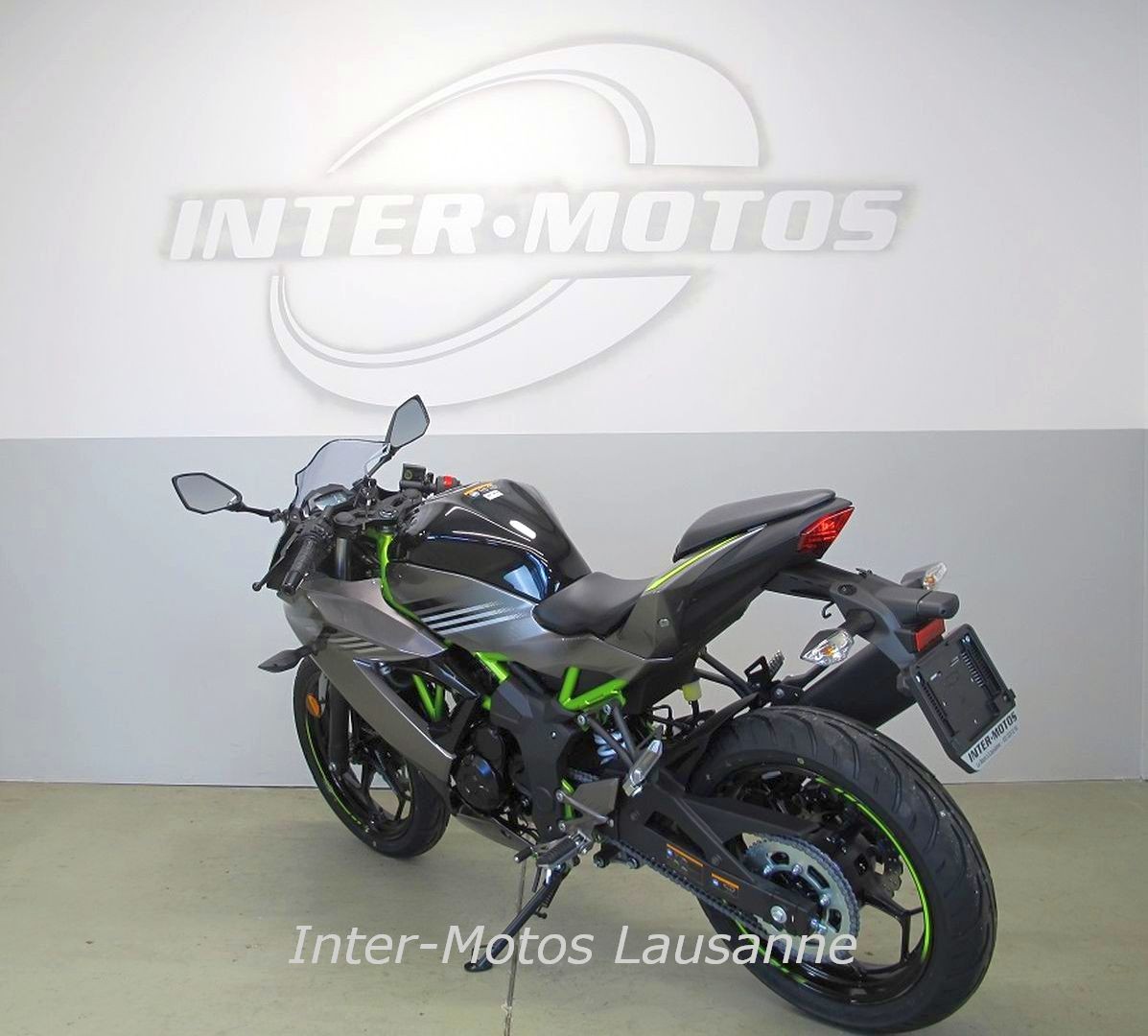 KAWASAKI NINJA 125 SE-image-4