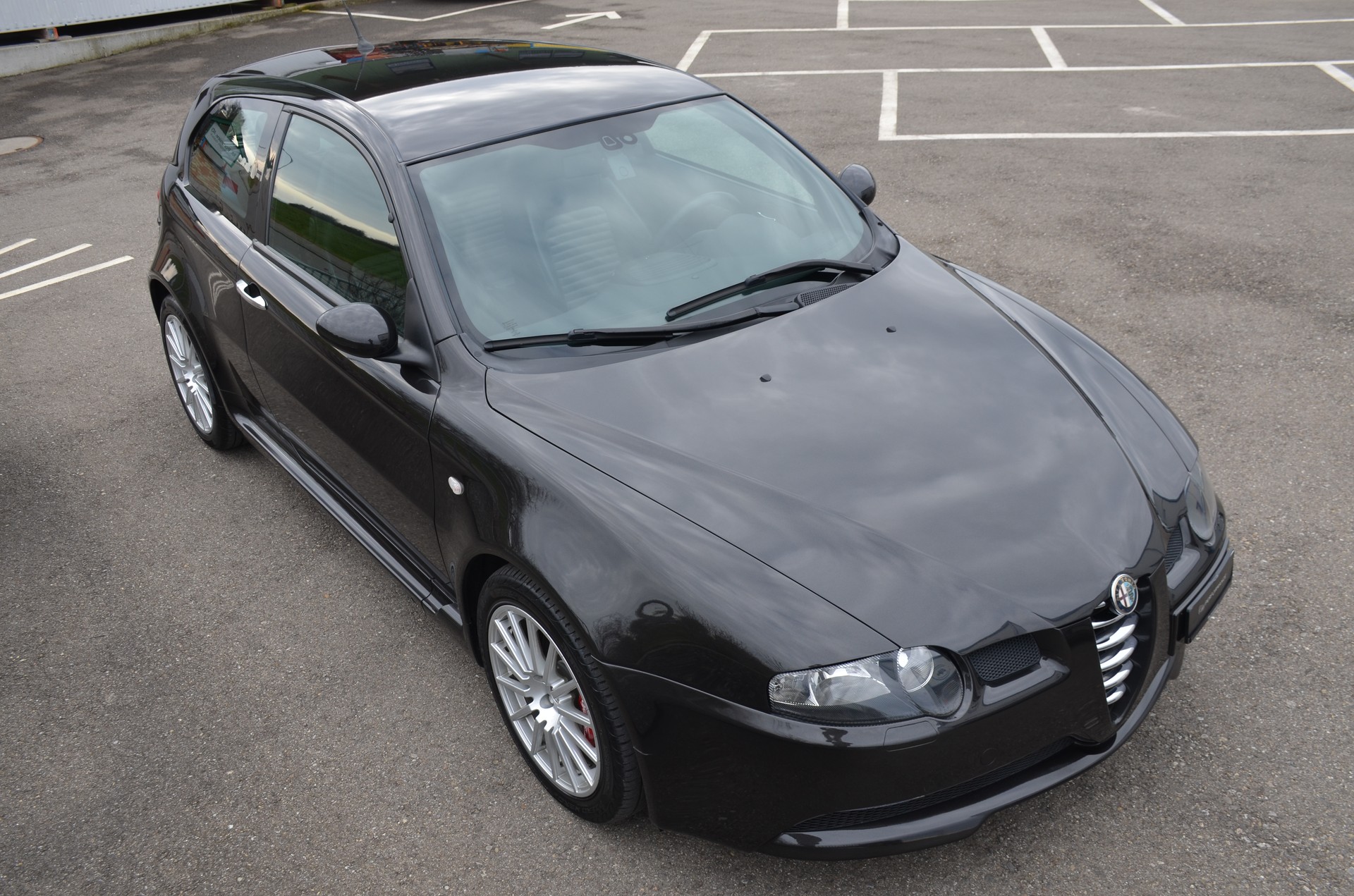 ALFA ROMEO 147 3.2 GTA-image-7