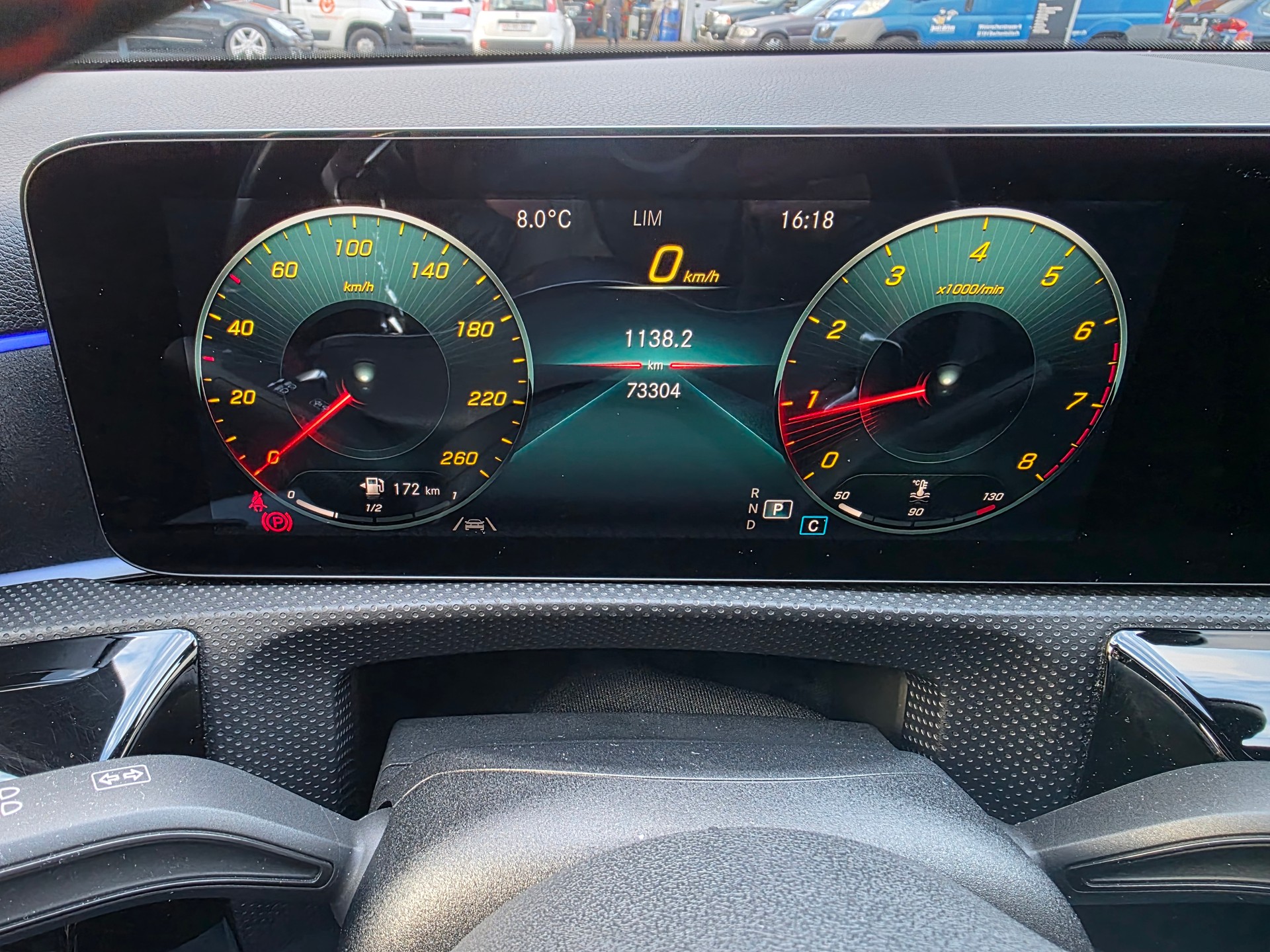 MERCEDES-BENZ A 200 AMG Line 7G-DCT-image-16