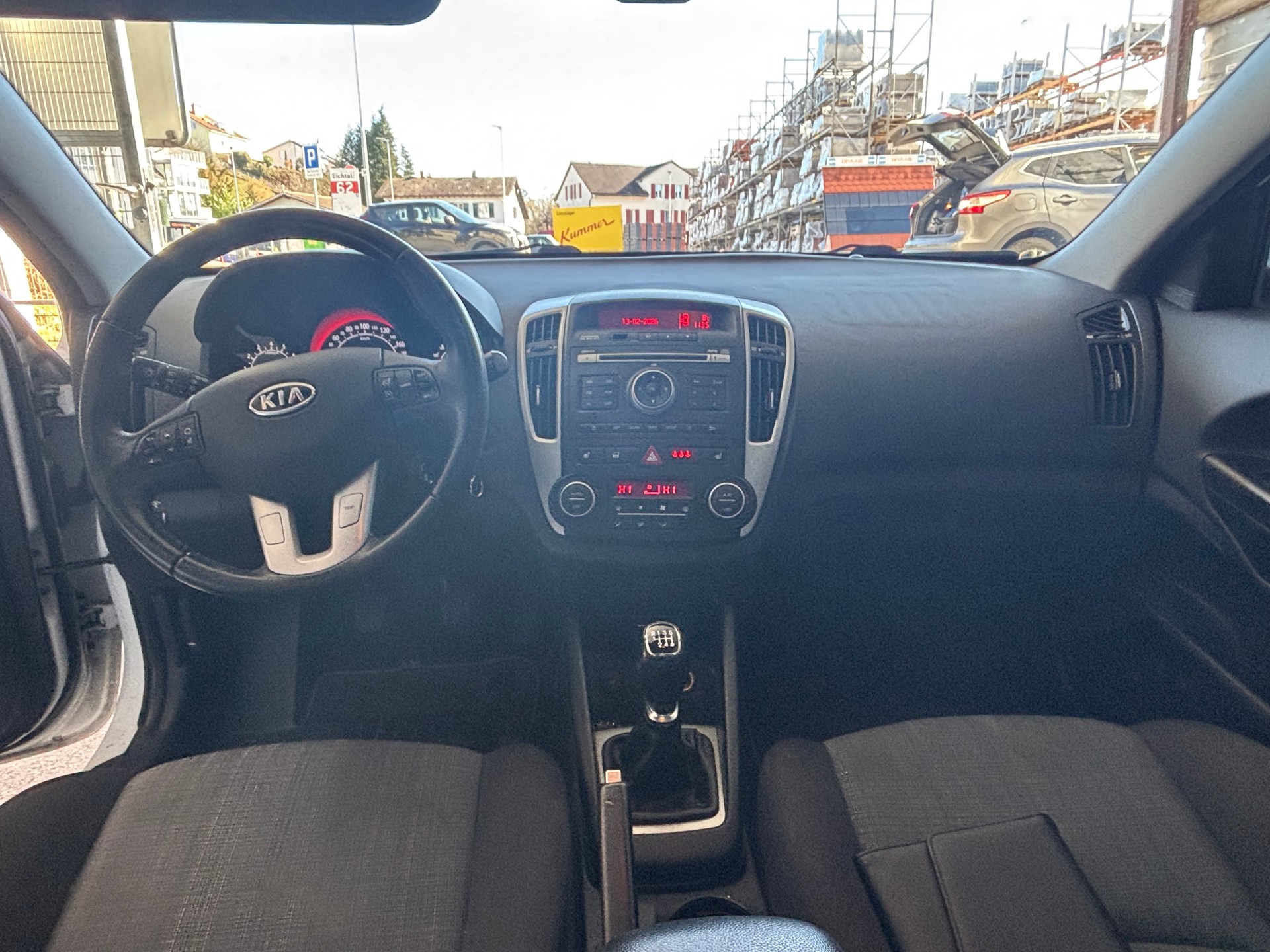 KIA CEED-image-7