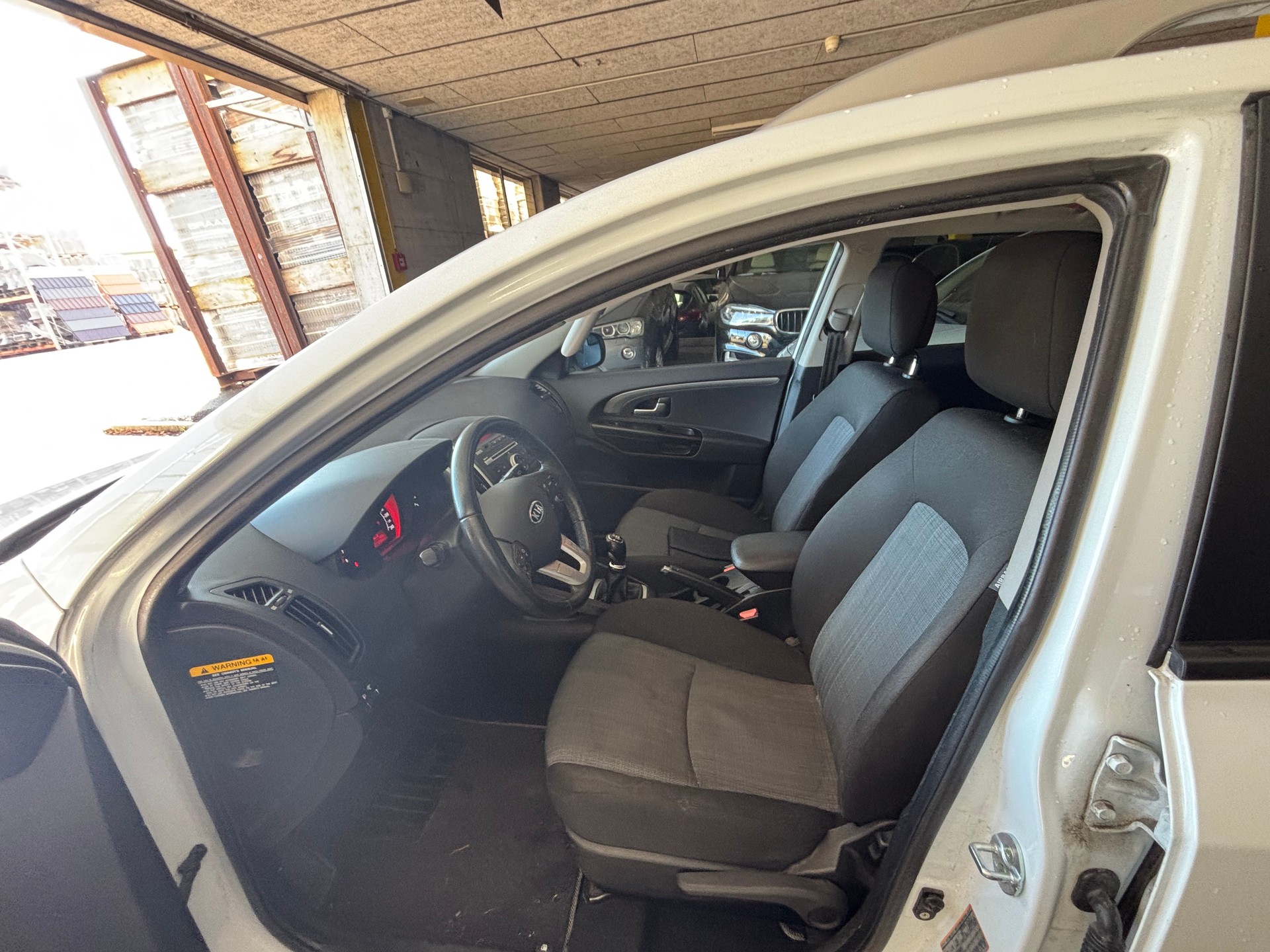 KIA CEED-image-9