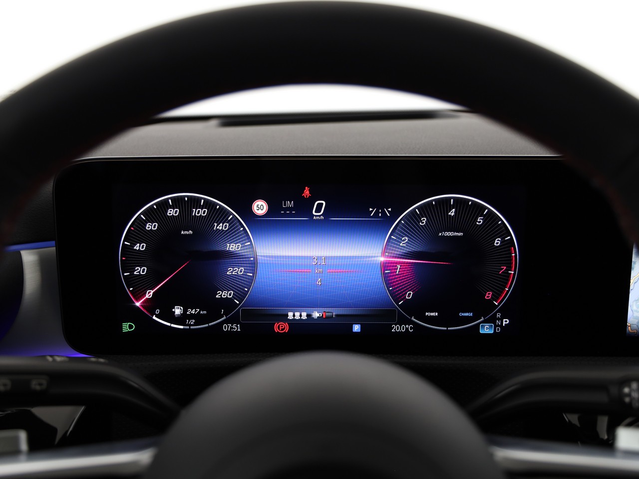 MERCEDES-BENZ A 250 4Matic 8G-DCT-image-18