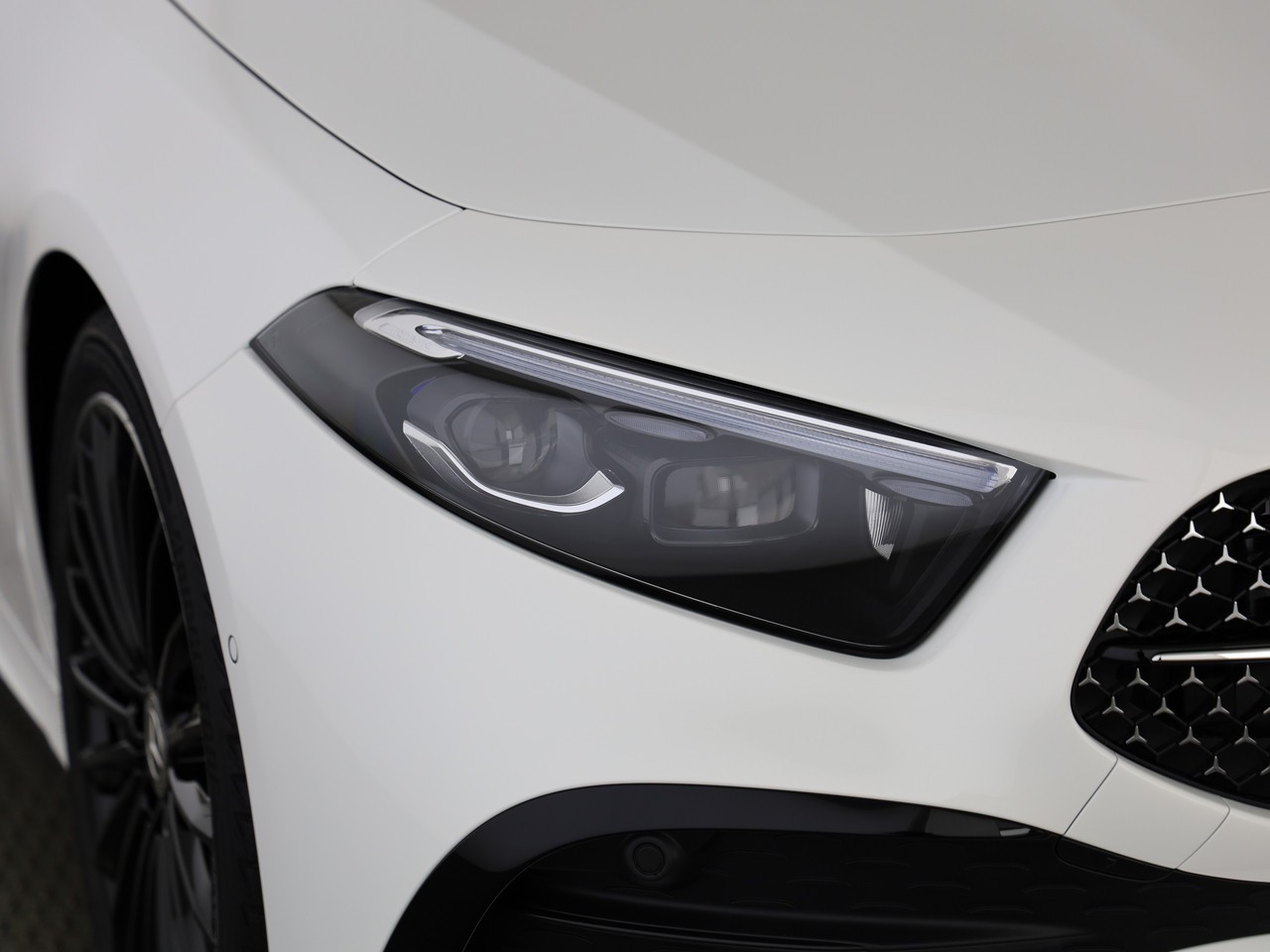 MERCEDES-BENZ A 250 4Matic 8G-DCT-image-5