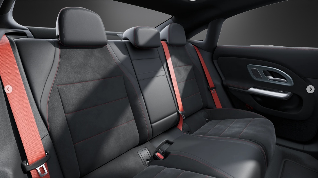 MERCEDES-BENZ CLA 220 8G-DCT 4Matic-image-8